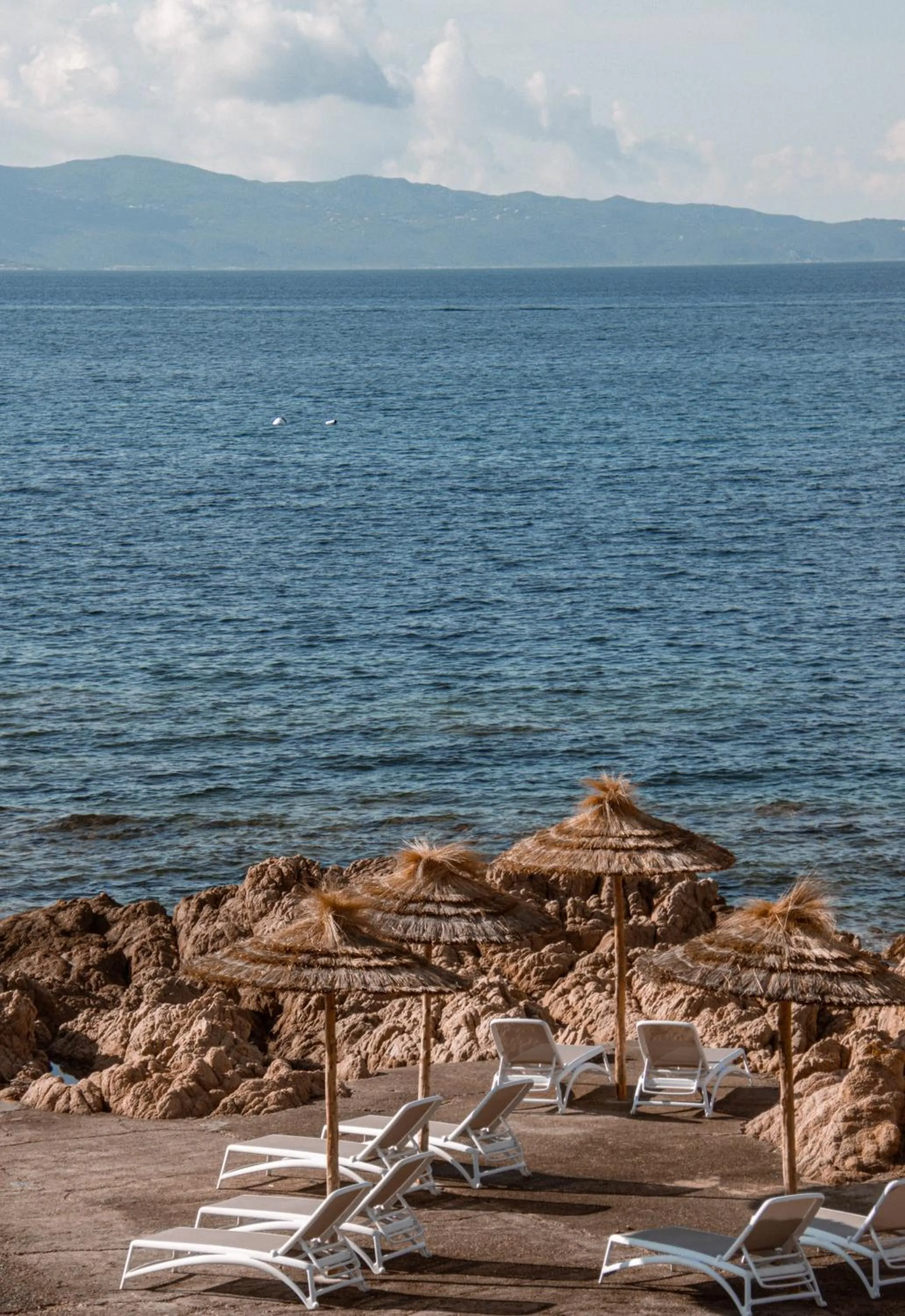 Beach in Hôtel Restaurant Dolce Vita