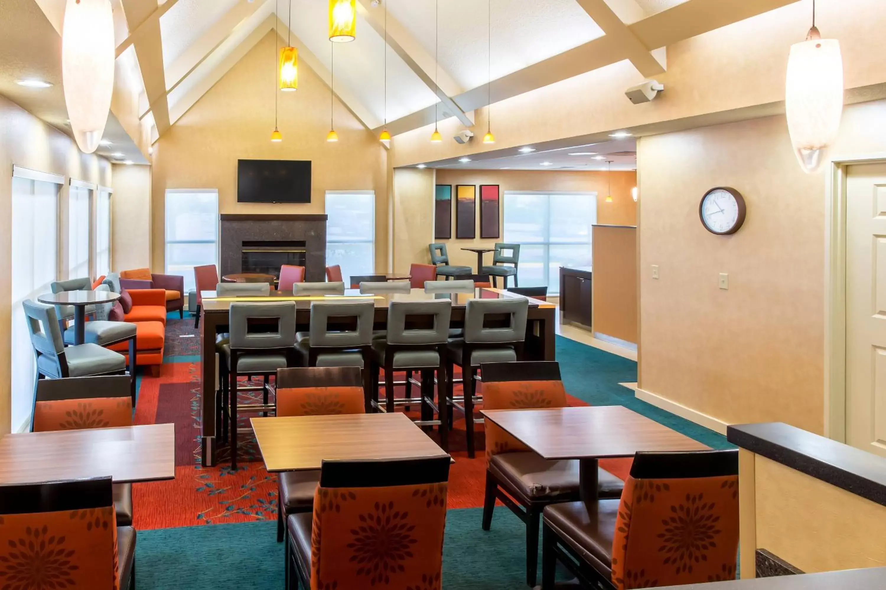 Restaurant/places to eat in Residence Inn Sioux Falls