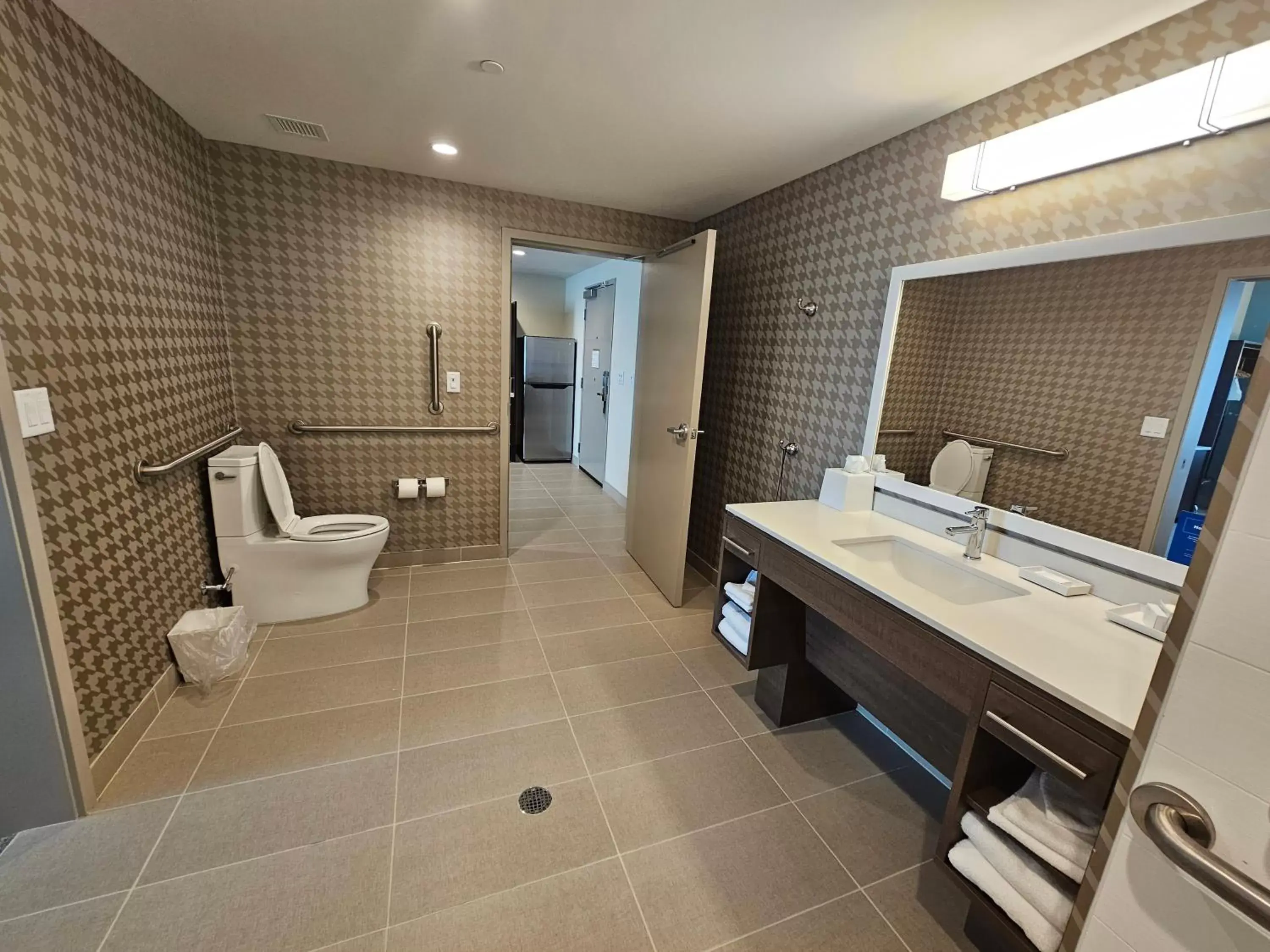 Toilet, Bathroom in Home2 Suites By Hilton Allentown Bethlehem Airport