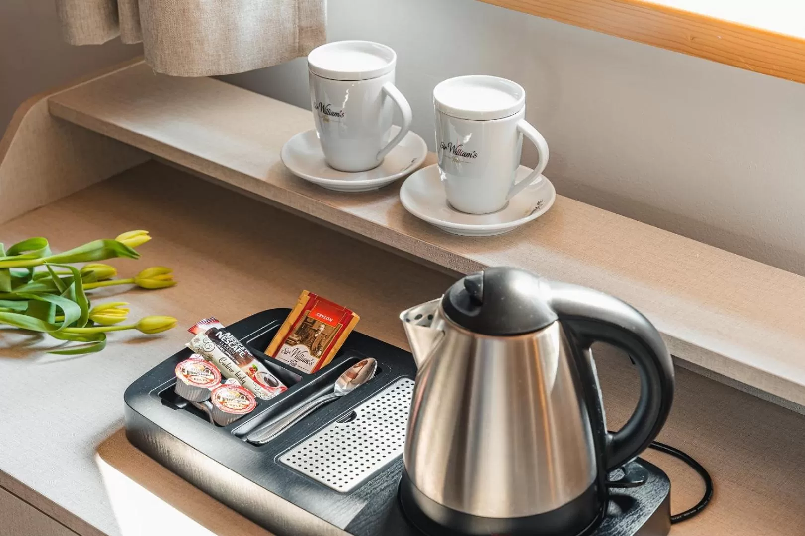 Coffee/tea facilities in Hotel Batory