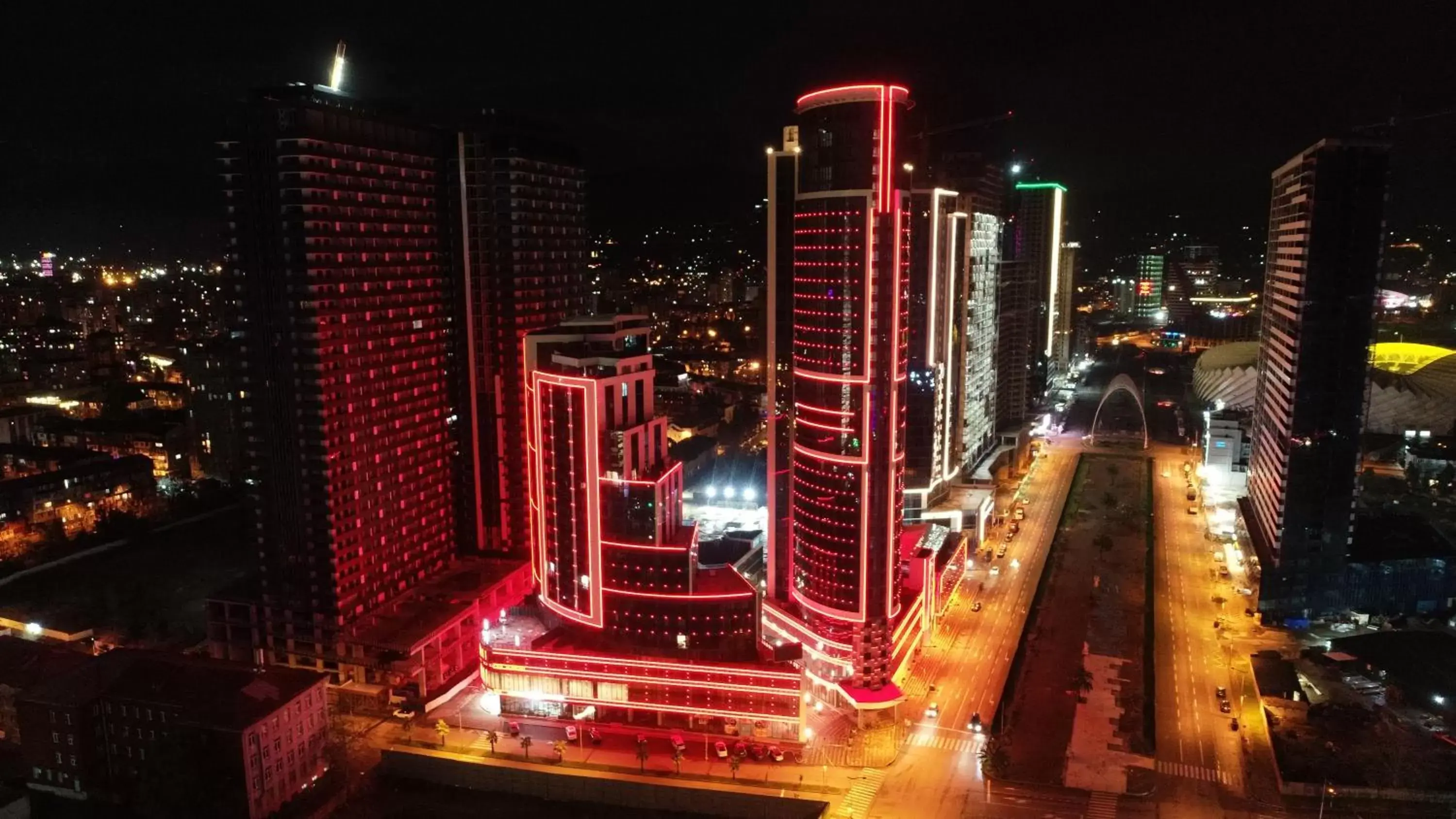 Property building in Season Suite Apart-Hotel Property building in Season Suite Apart-Hotel