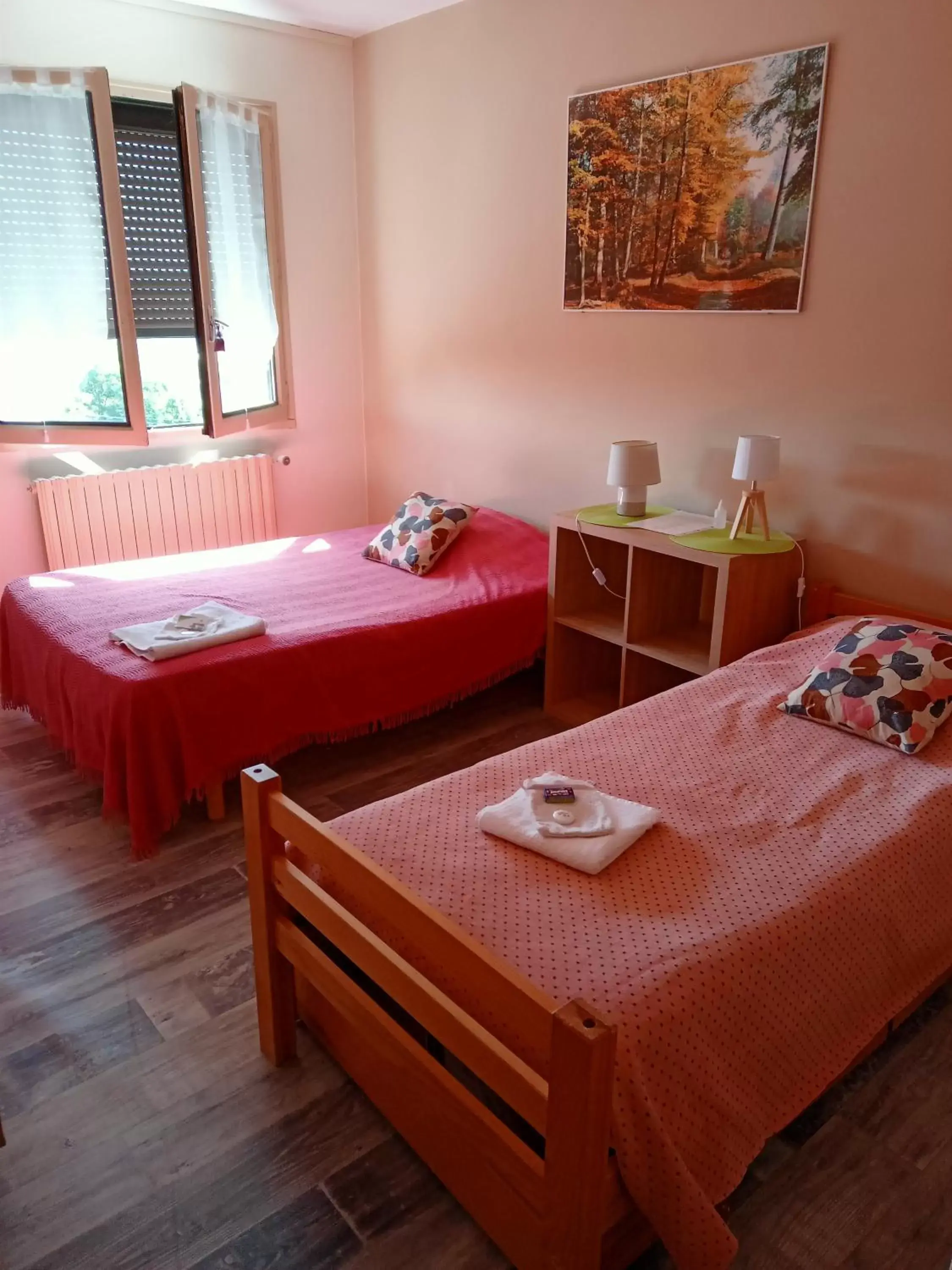 Bedroom, Bed in Villa Détente Dauphinoise