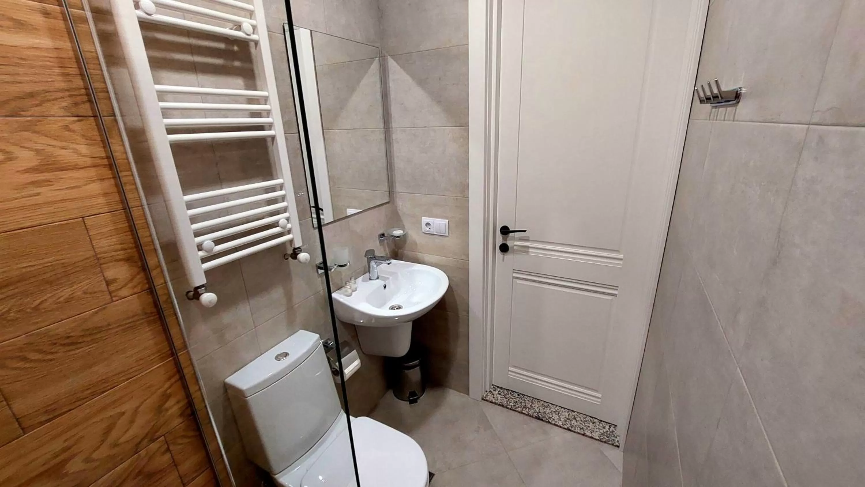 Bathroom in Falcon Boutique Hotel