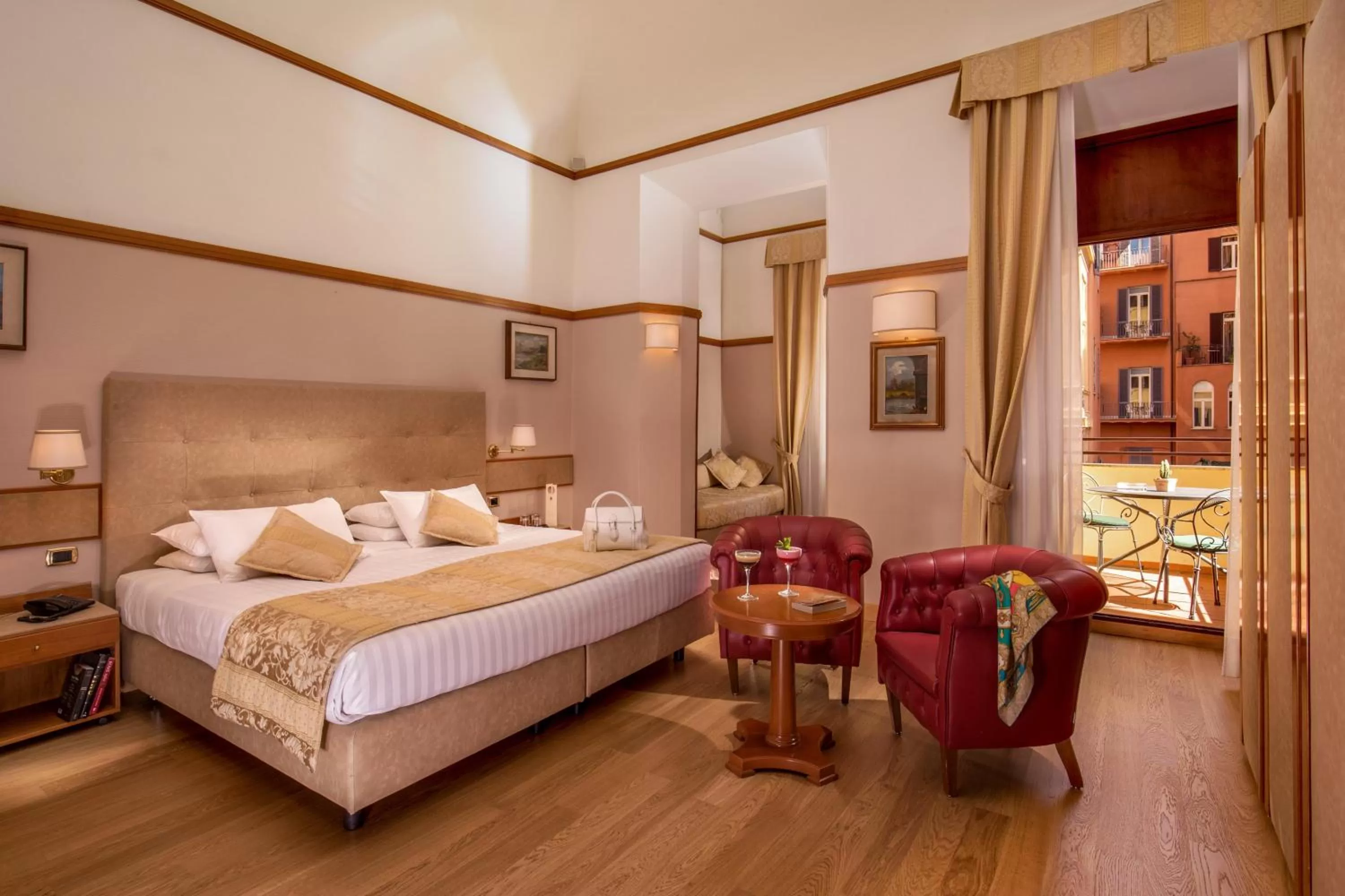 Photo of the whole room, Bed in La Residenza
