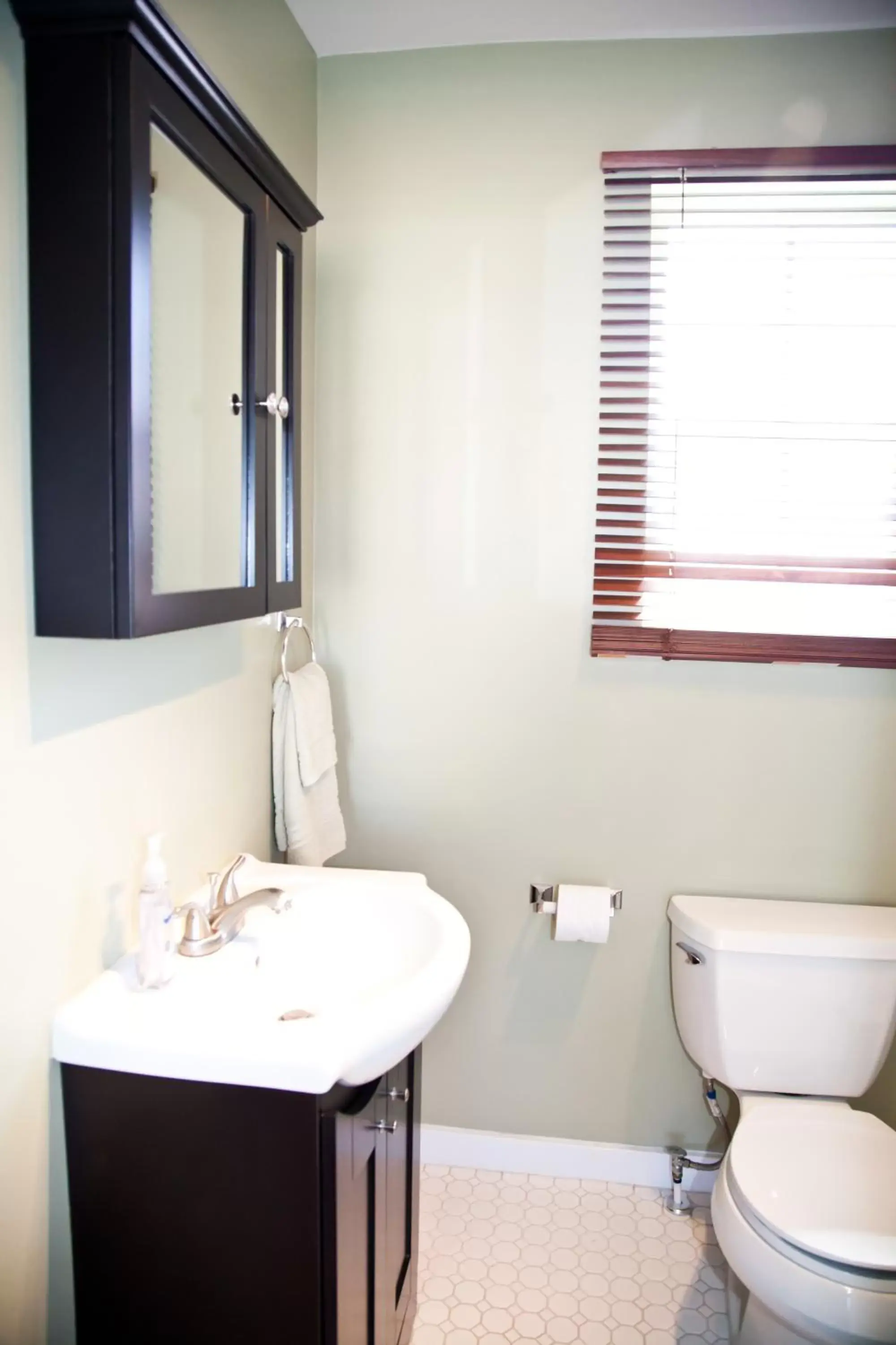 Bathroom in The Flagstone Boutique Inn & Suites