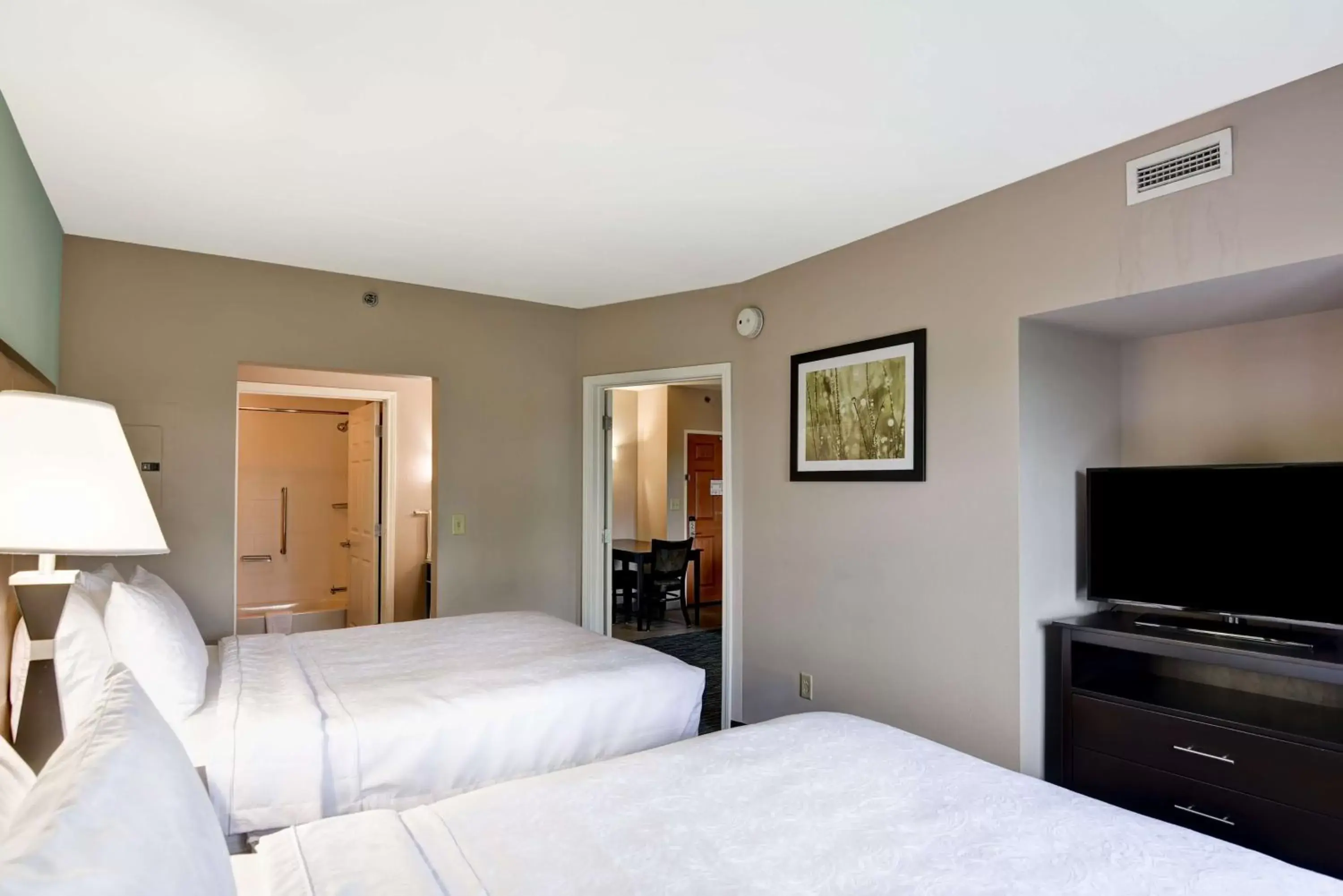 Bedroom, Bed in Homewood Suites by Hilton Aurora Naperville