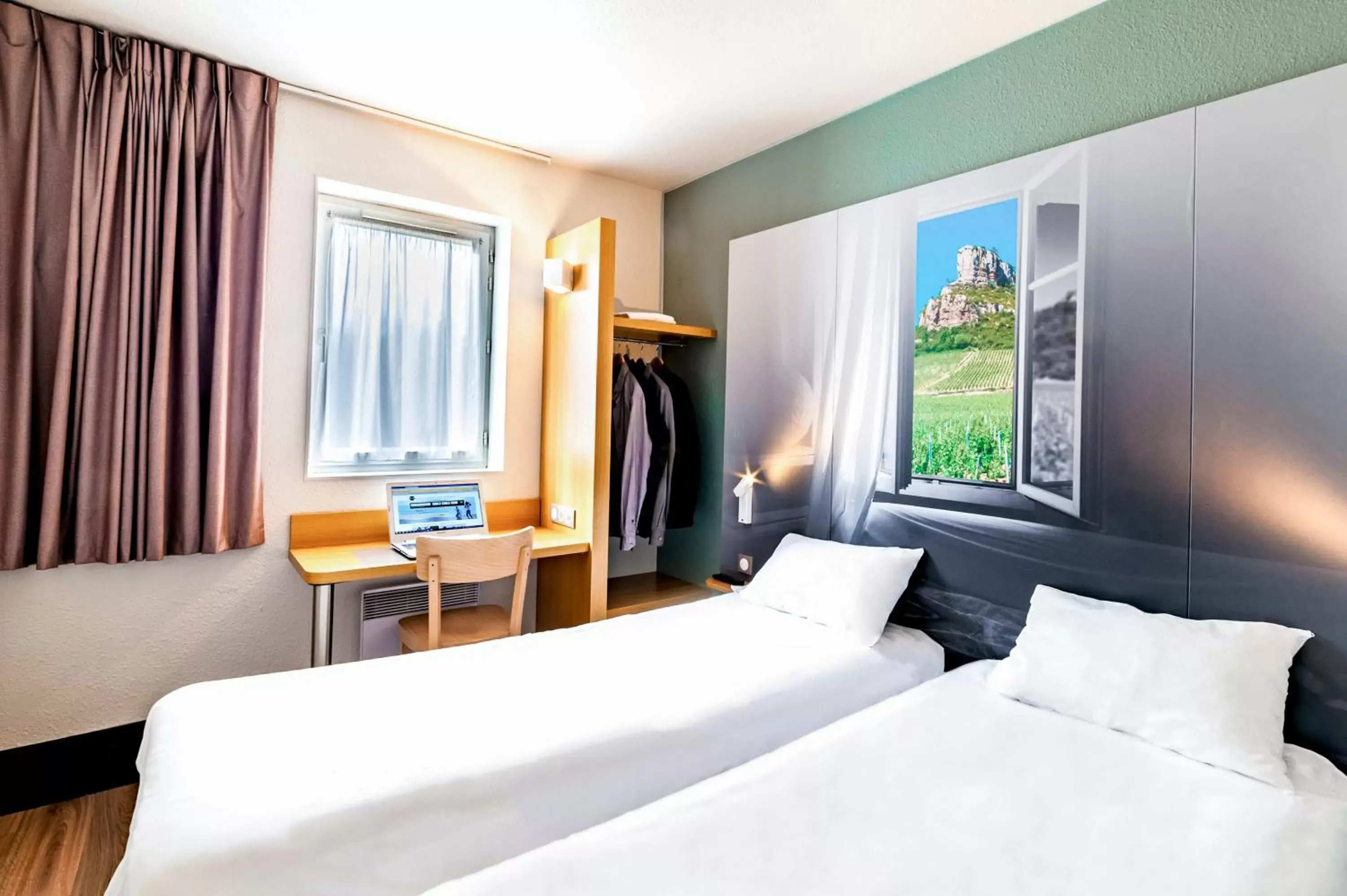 Bedroom, Bed in B&B HOTEL Chalon-Sur-Saone Sud