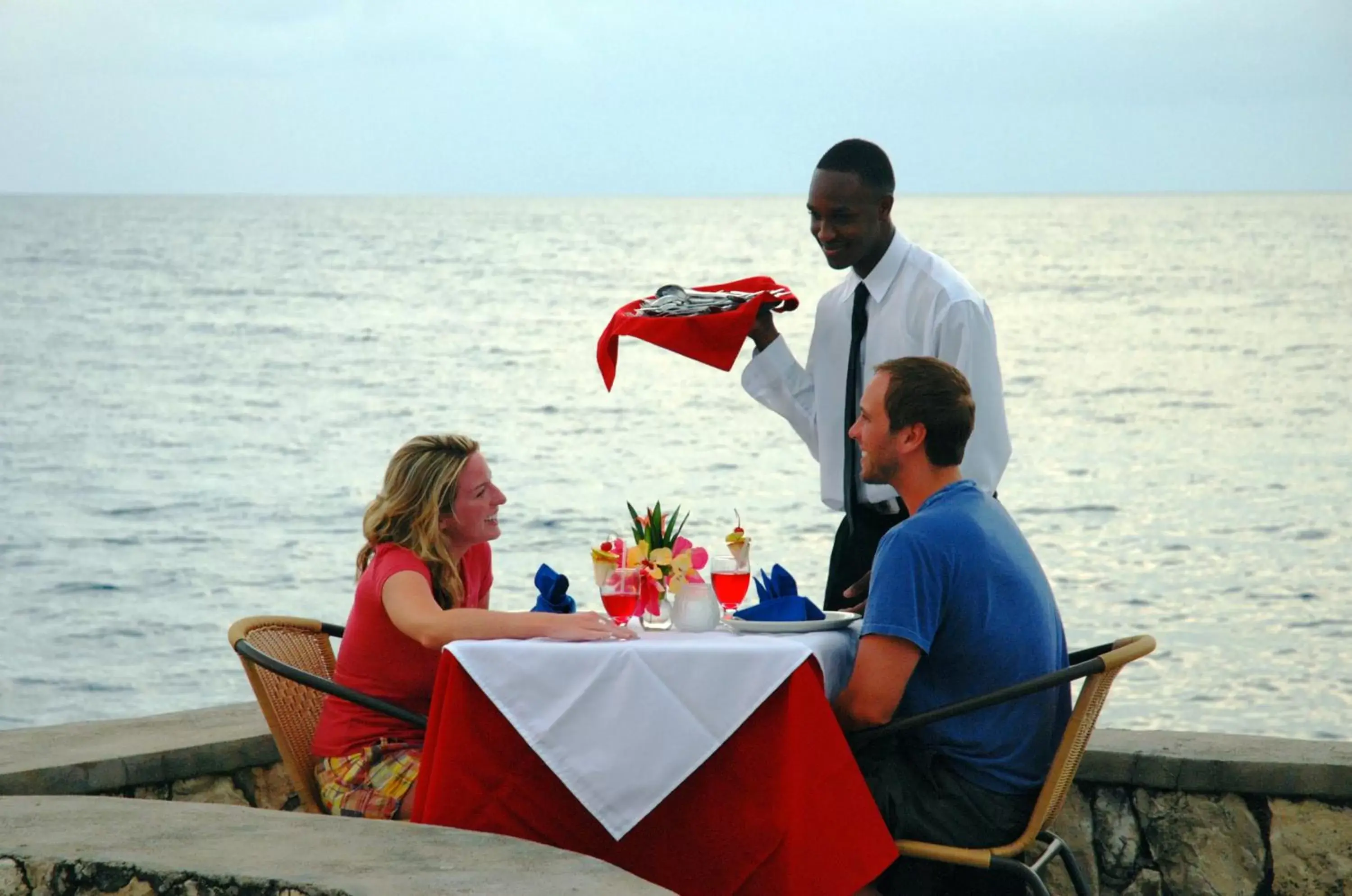 Restaurant/places to eat in Samsara Cliff Resort Restaurant/places to eat in Samsara Cliff Resort