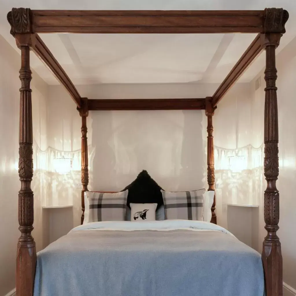 Bed in Hurtwood Hotel