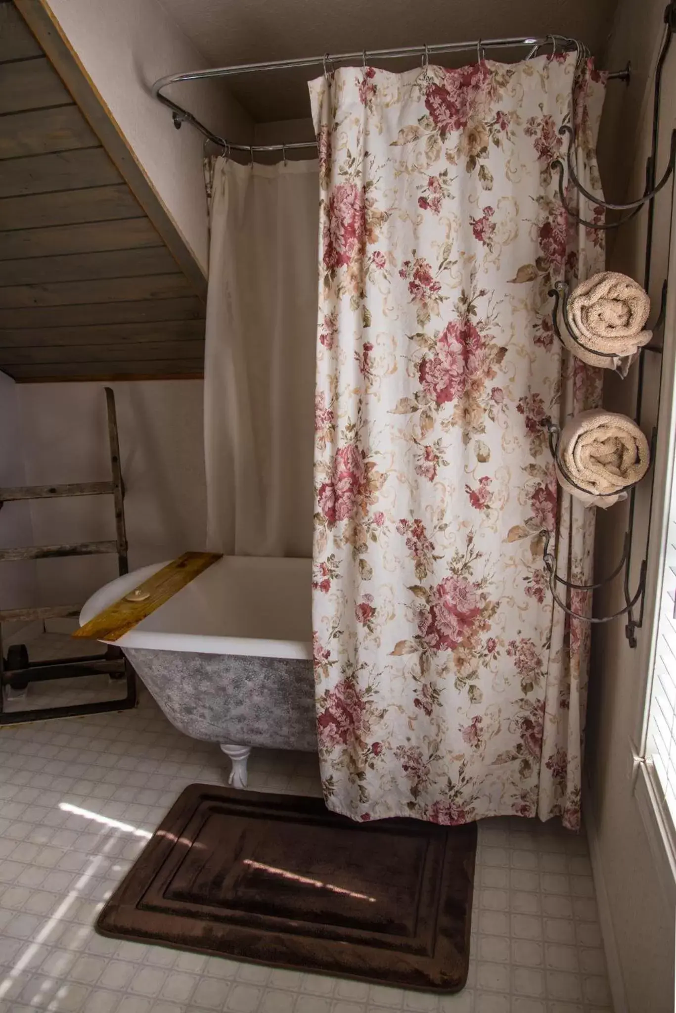 Property building, Bathroom in Grist Mill Inn