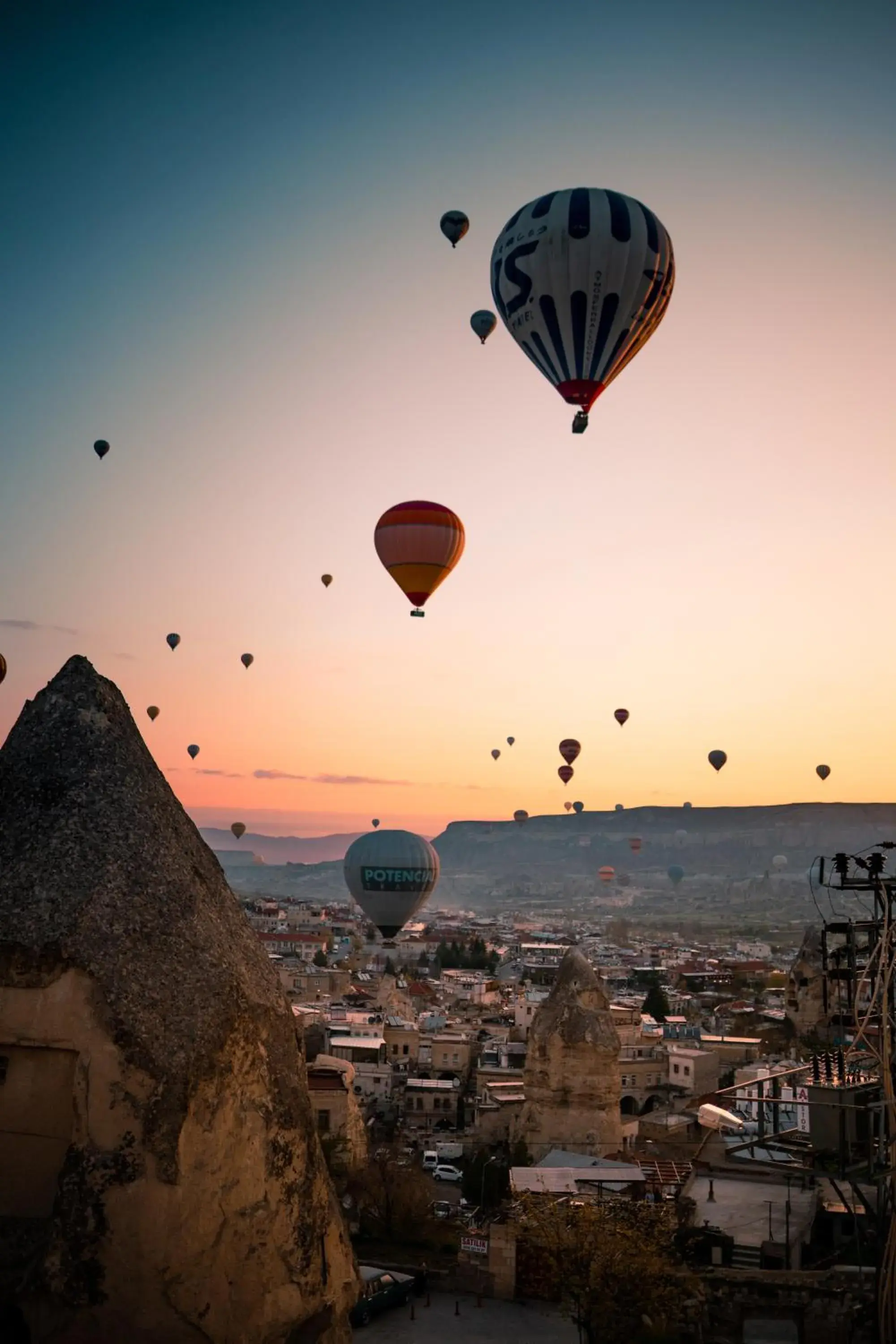 Nearby landmark, Sunrise/Sunset in Antique Terrace Cave Suites