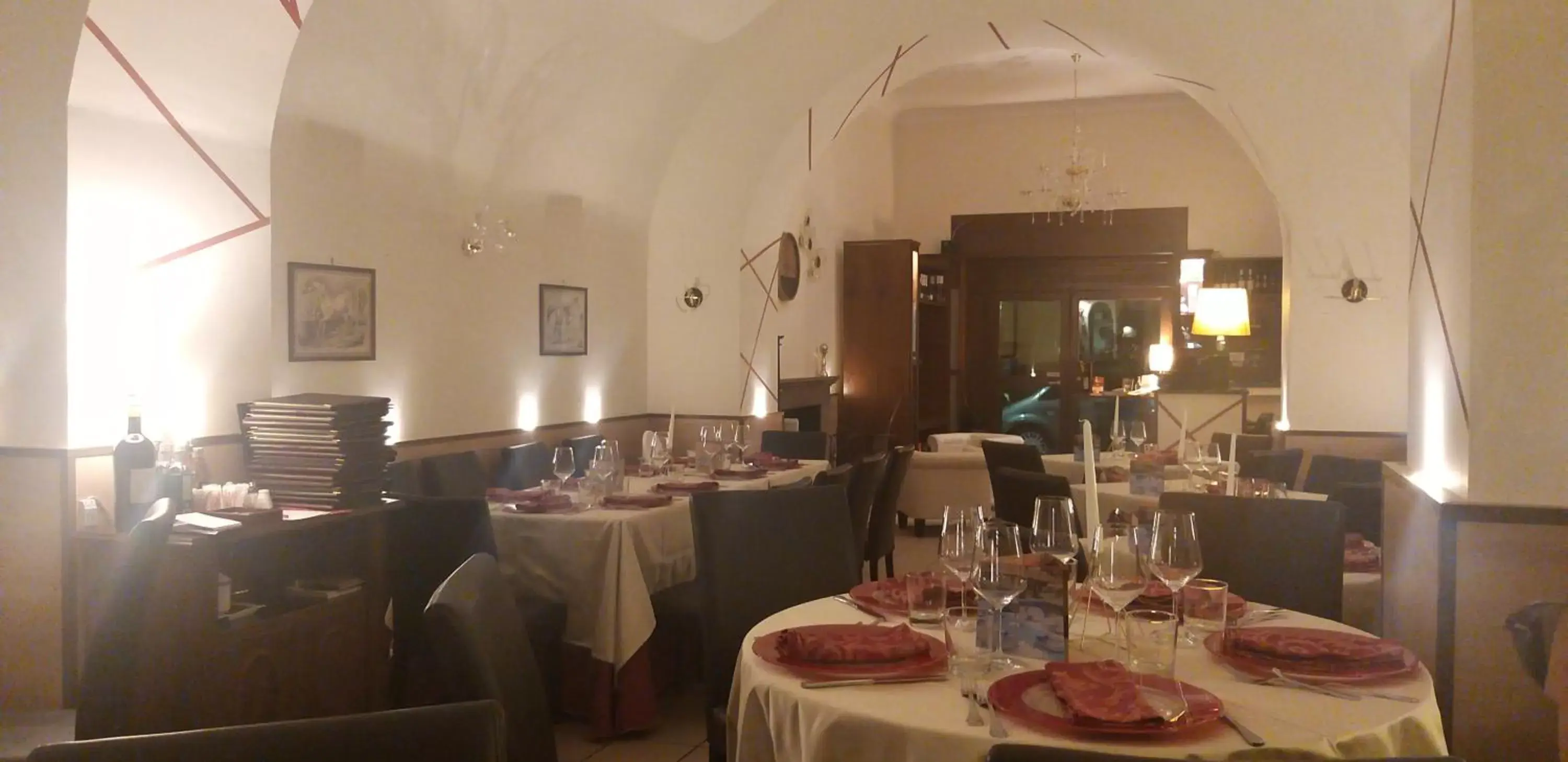 Restaurant/Places to Eat in Del Cavaliere