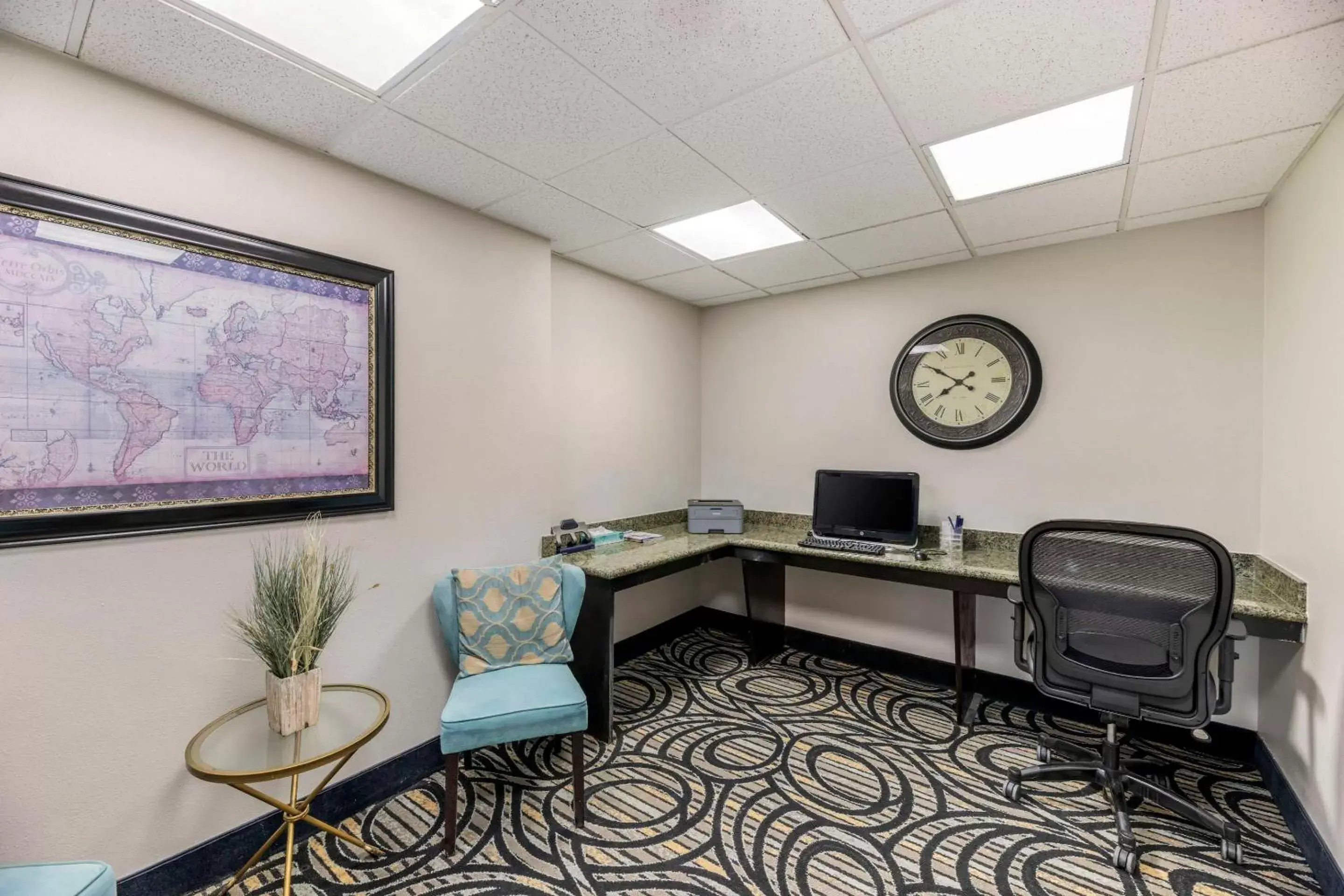 Business facilities, Seating Area in Comfort Inn & Suites