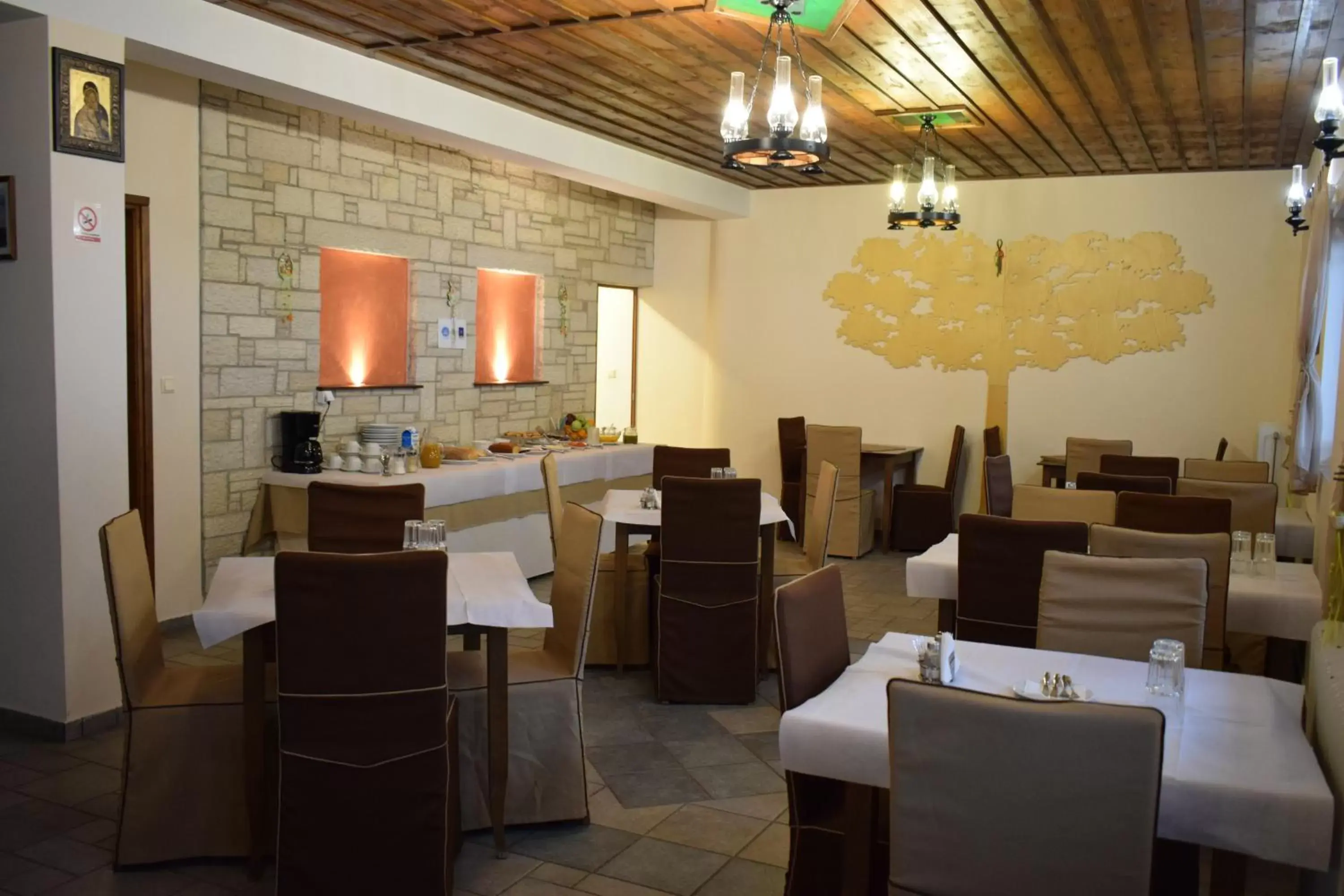 Restaurant/Places to Eat in Agnantio