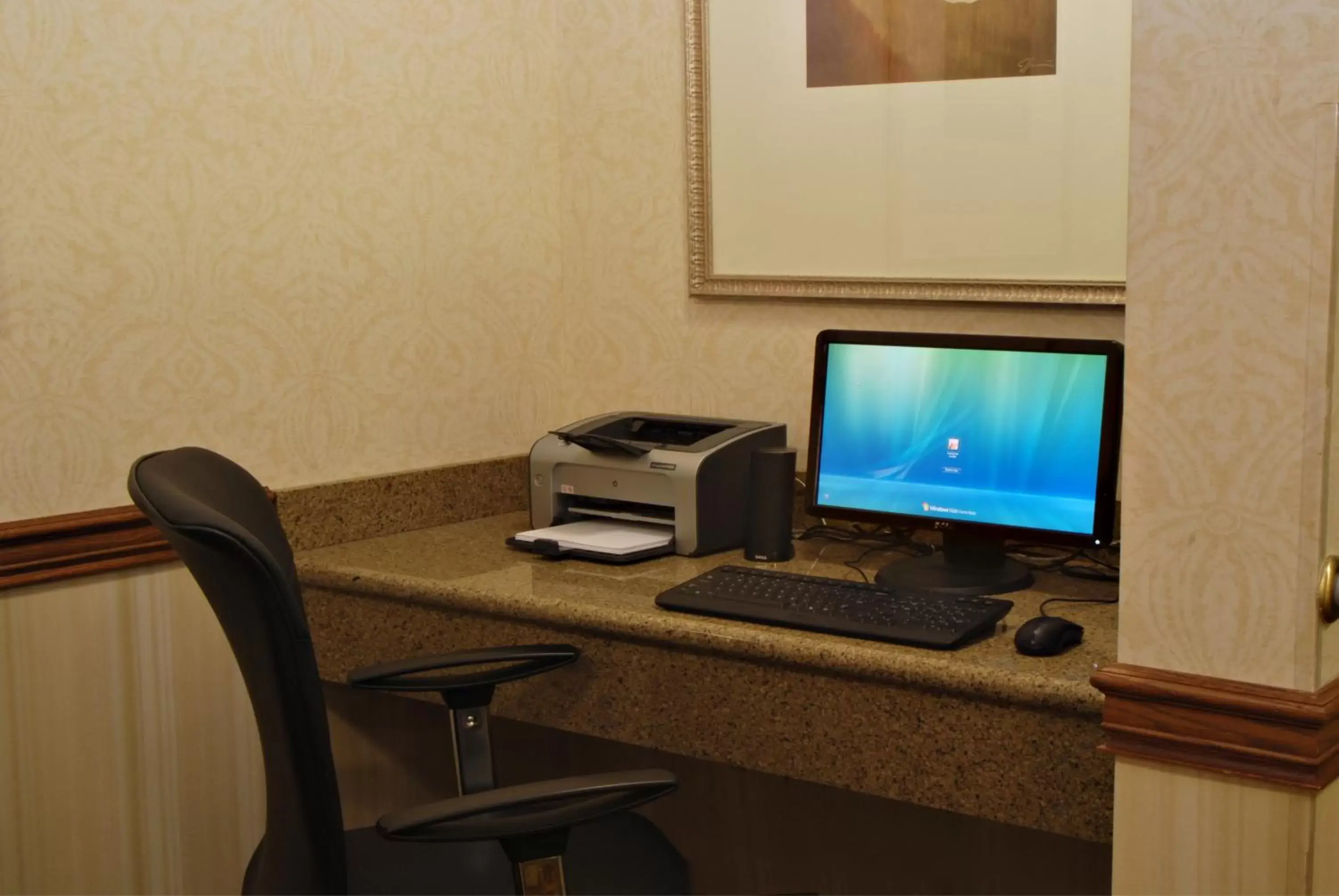 Business facilities, TV/Entertainment Center in Country Inn & Suites by Radisson, Tucson City Center, AZ