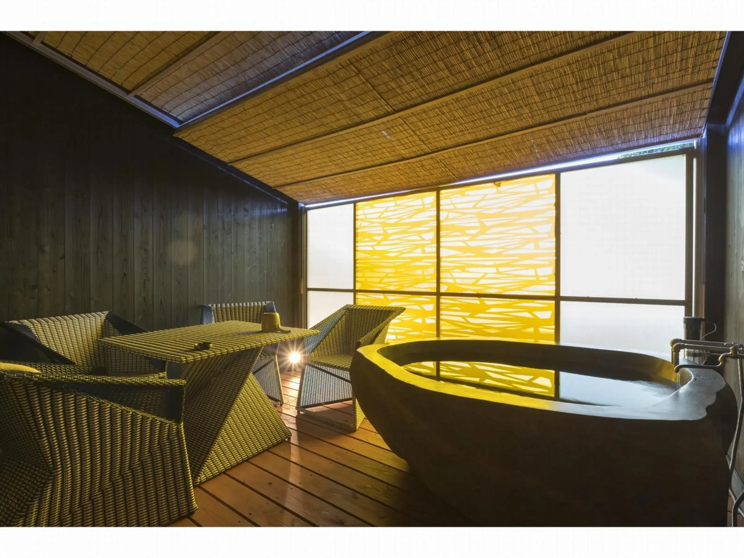 Open Air Bath in XYZ Private Spa and Seaside Resort