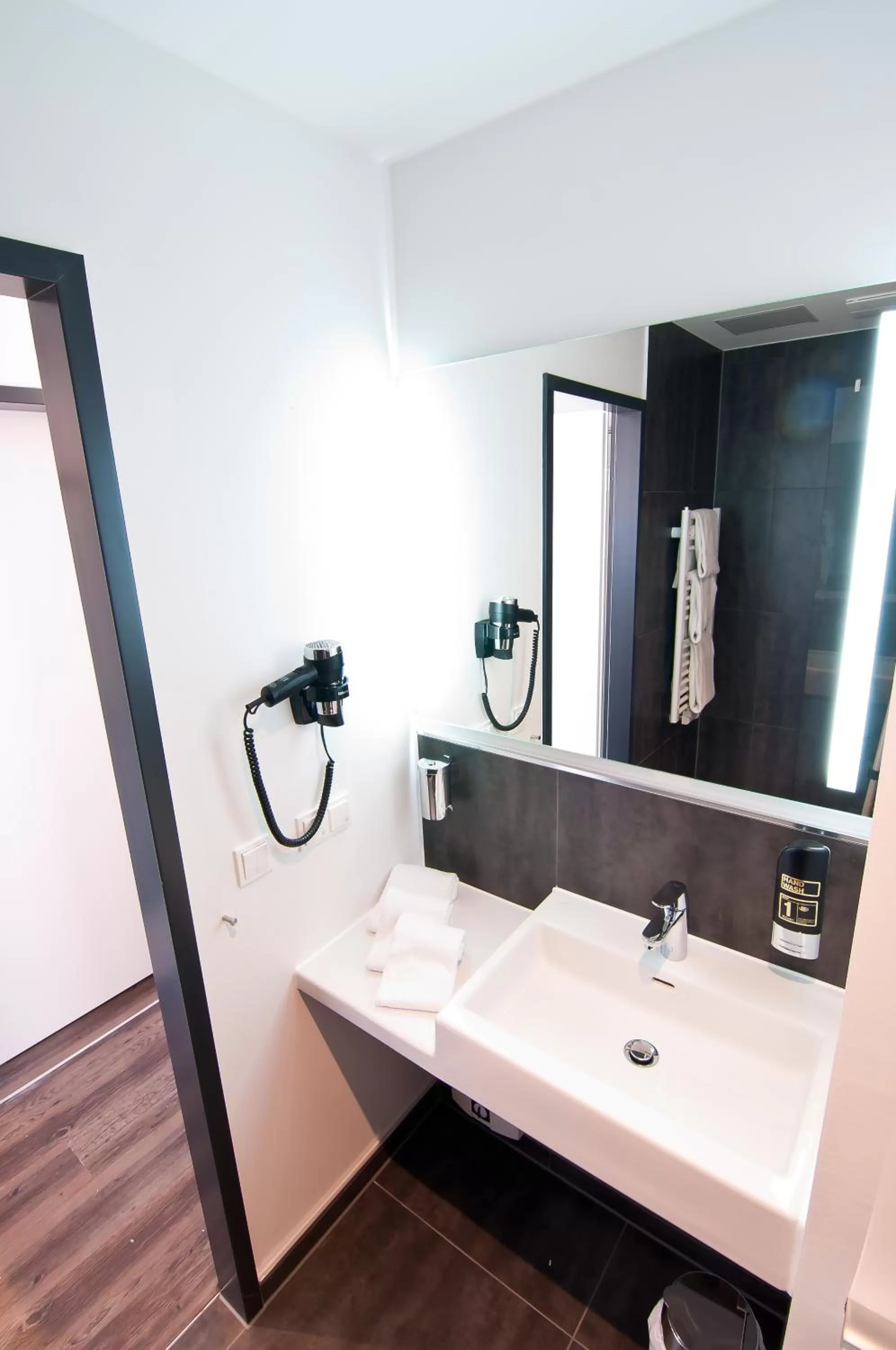 Bathroom in Amaro Hotel