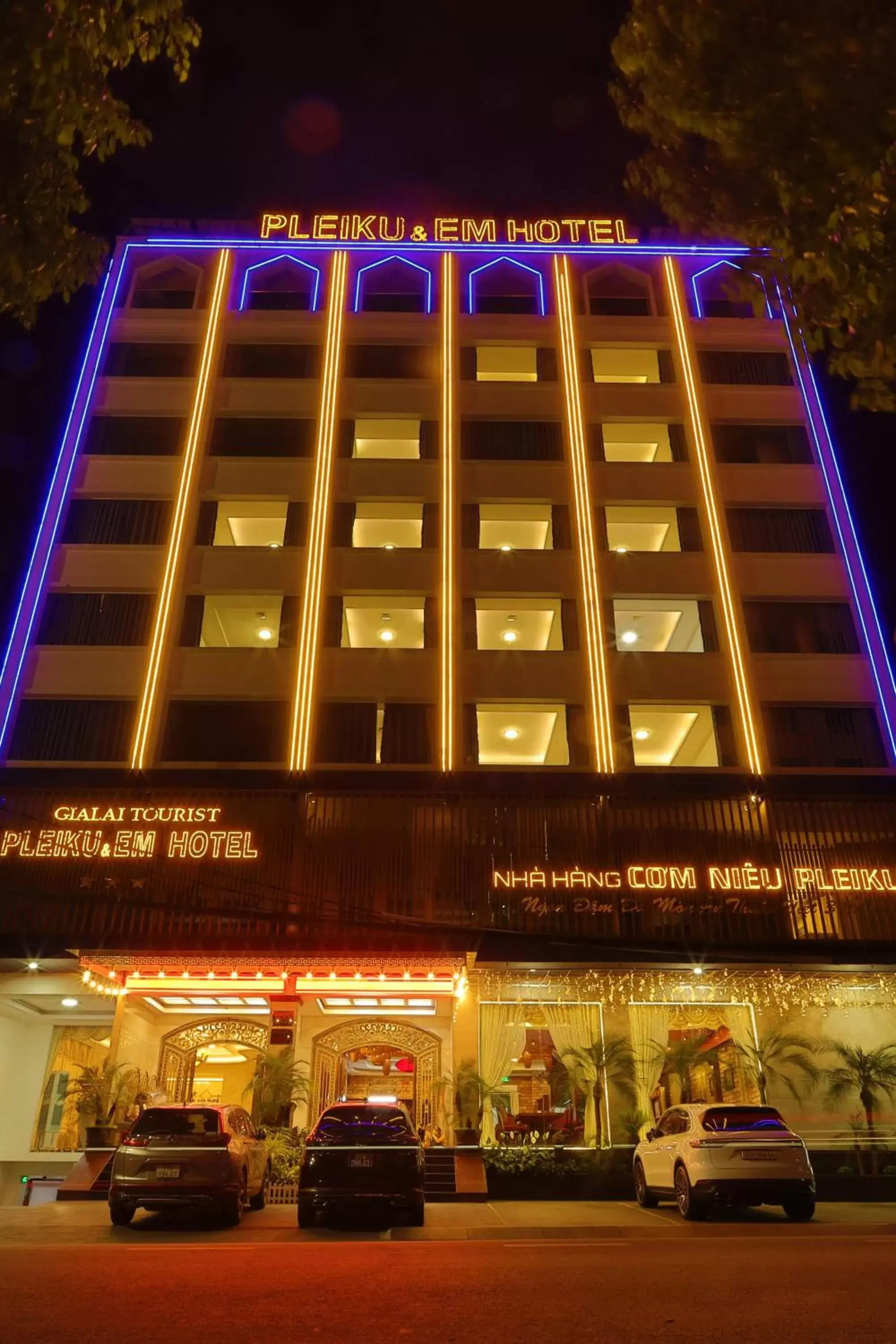 Property building in Pleiku & Em Hotel by Gia Lai Tourist Property building in Pleiku & Em Hotel by Gia Lai Tourist