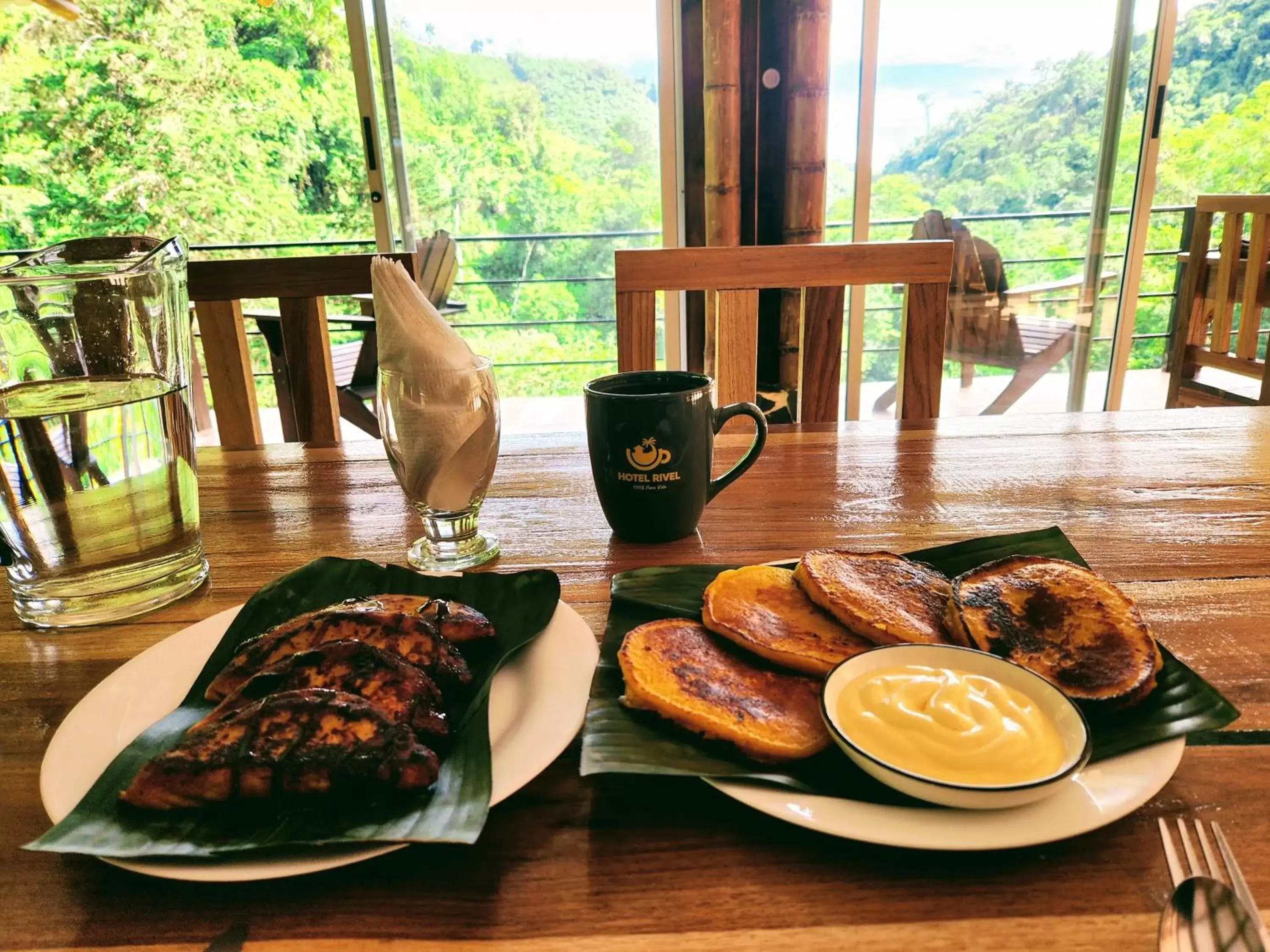 Breakfast in Hotel Rivel - Adventure & Nature Retreat