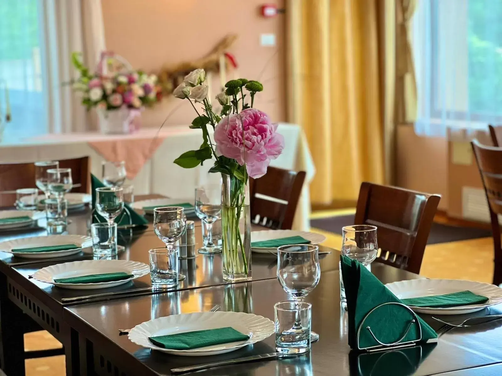 Restaurant/places to eat in Hotel Oxford By TimHotels Restaurant/places to eat in Hotel Oxford By TimHotels