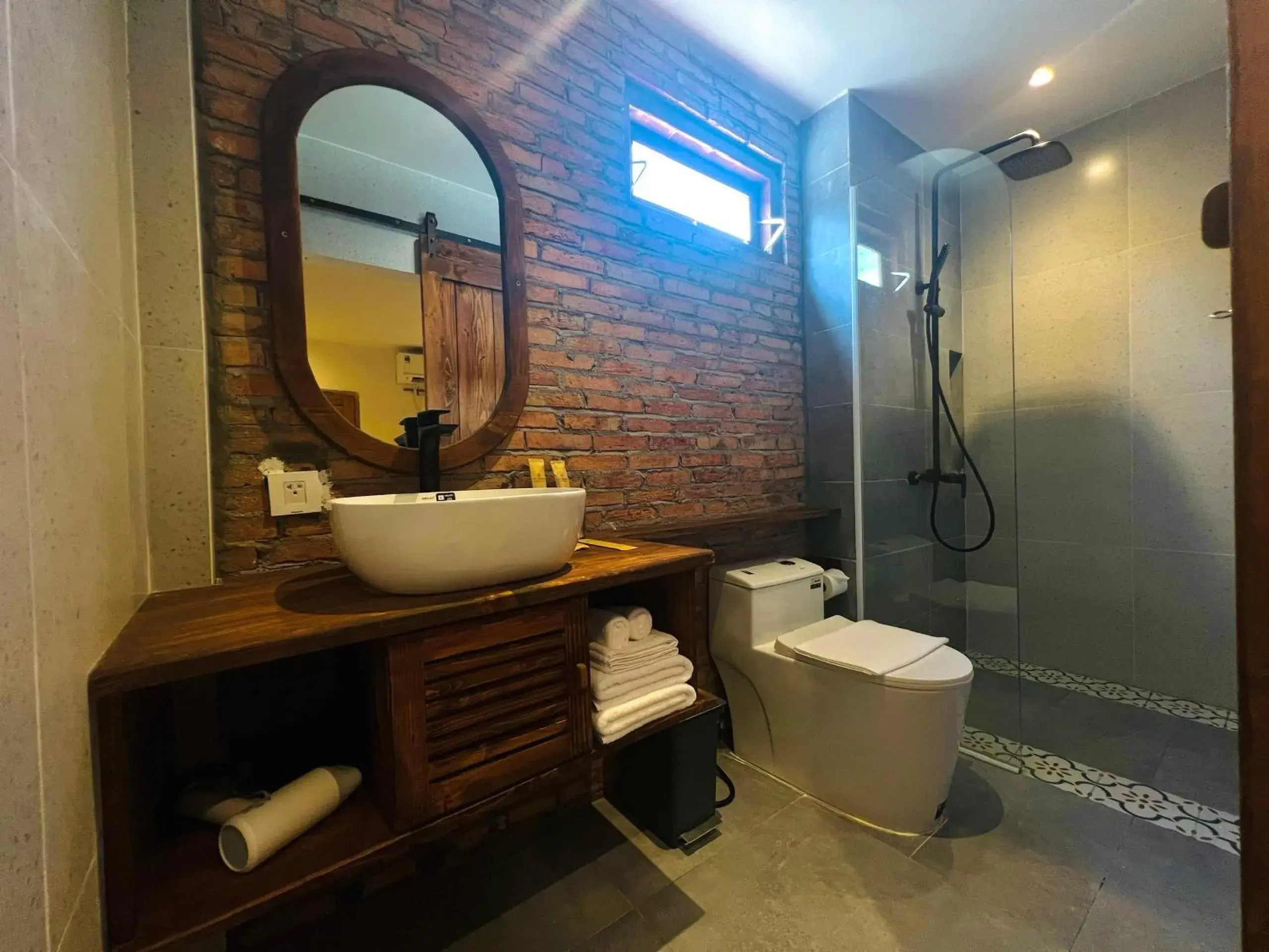 Bathroom in Vũ House Phú Yên- Boutique Room & Breakfast