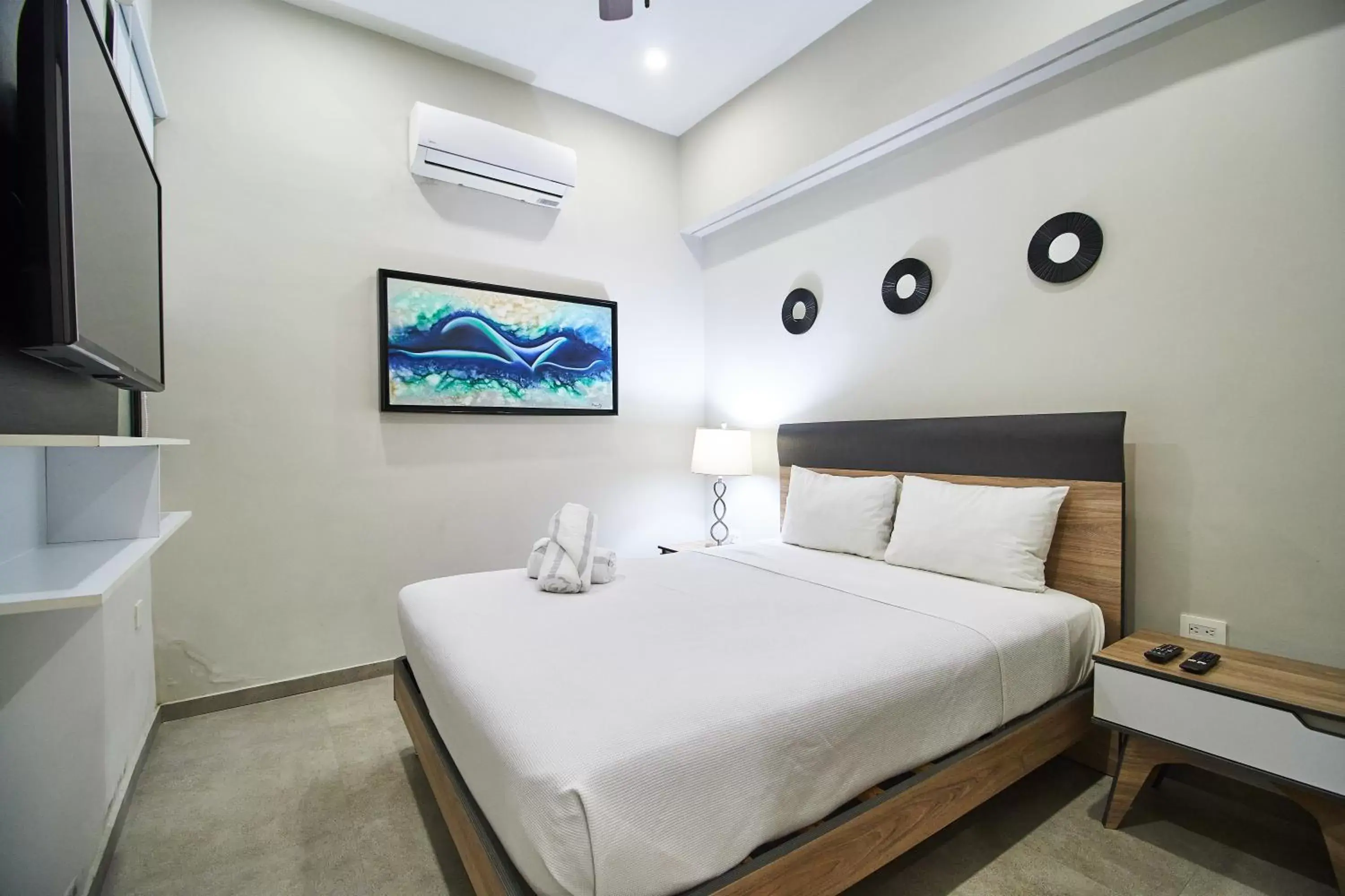 Bed in Torre 42 Playa del Carmen by Lockey