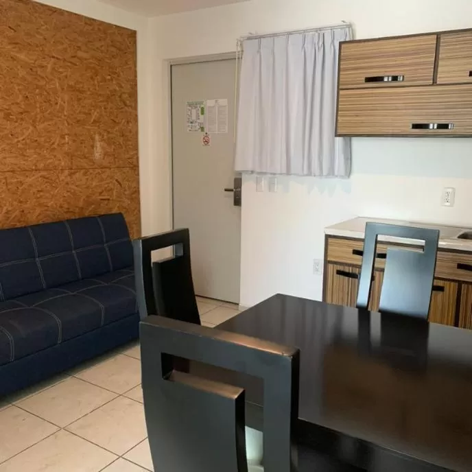 Kitchen or kitchenette in Container Inn Hotel Aeropuerto