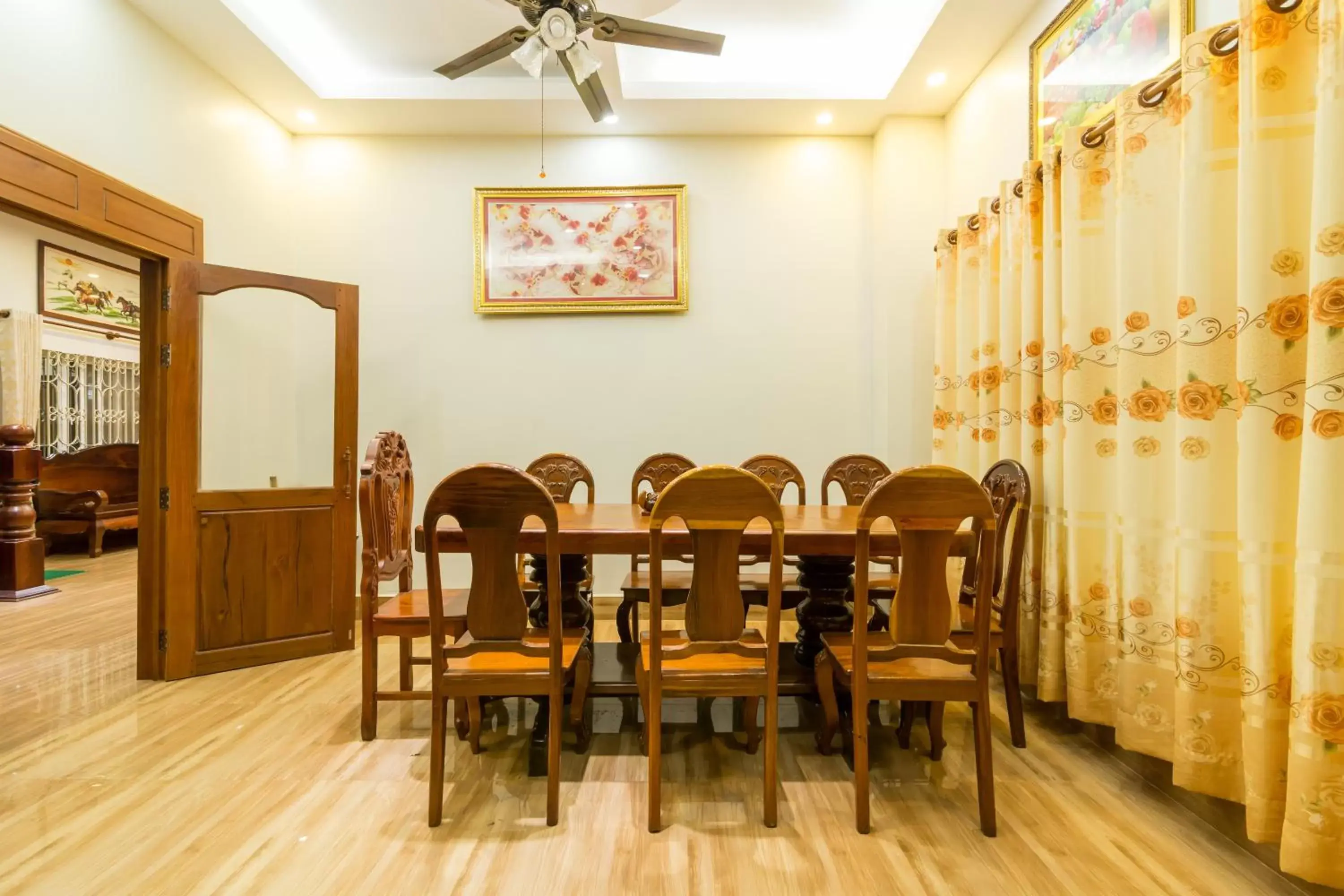 Dining area in Aniza Angkor Villa Dining area in Aniza Angkor Villa