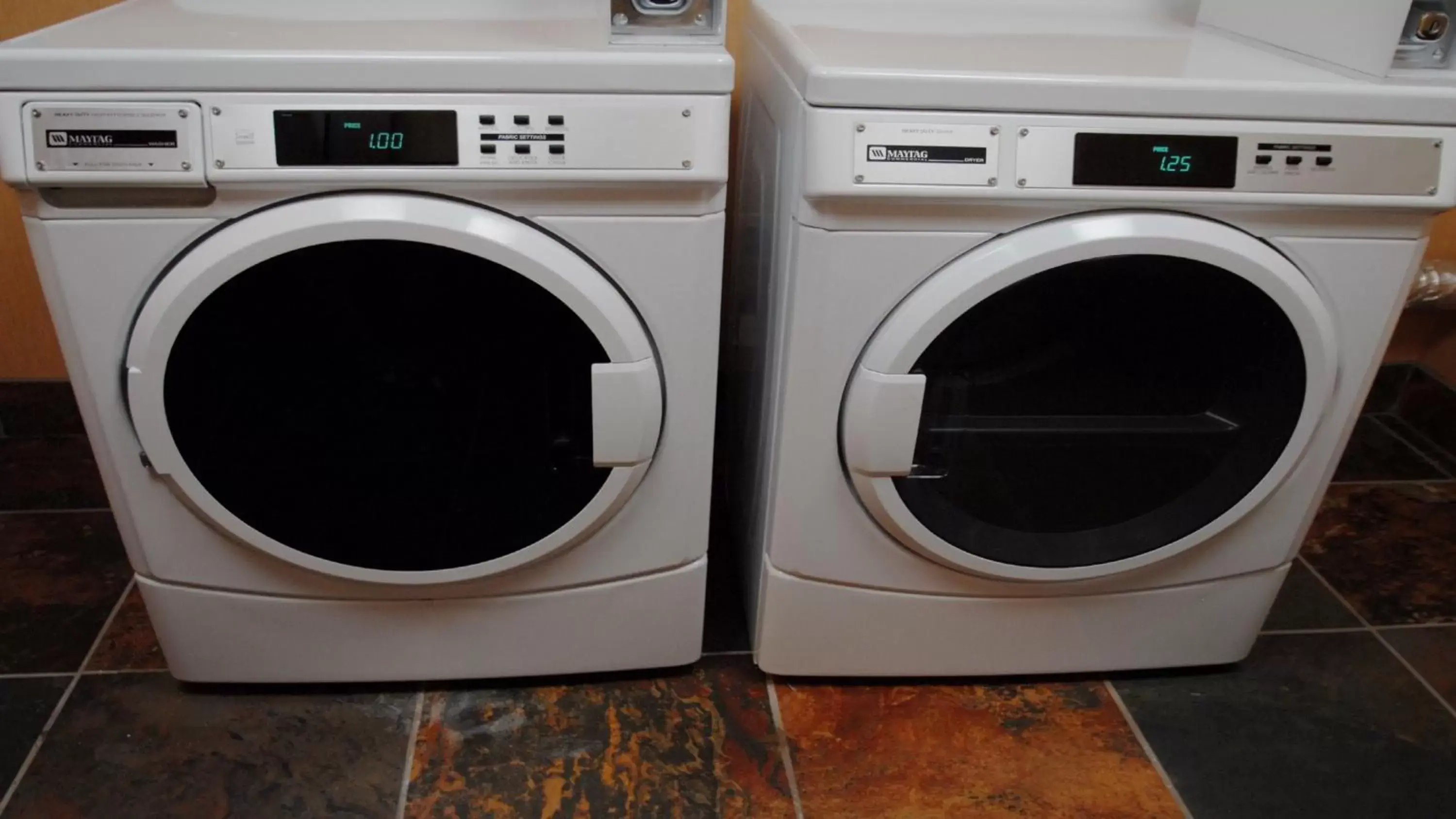 Lobby or reception in Holiday Inn Express Hotel & Suites Littleton by IHG Lobby or reception in Holiday Inn Express Hotel & Suites Littleton by IHG