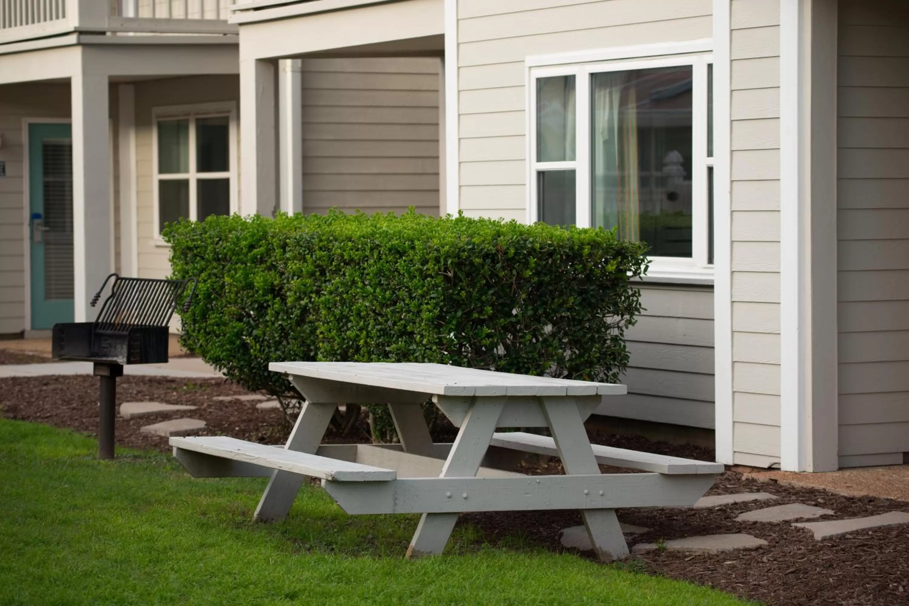 BBQ facilities in Atlantic Beach Resort, a Ramada by Wyndham