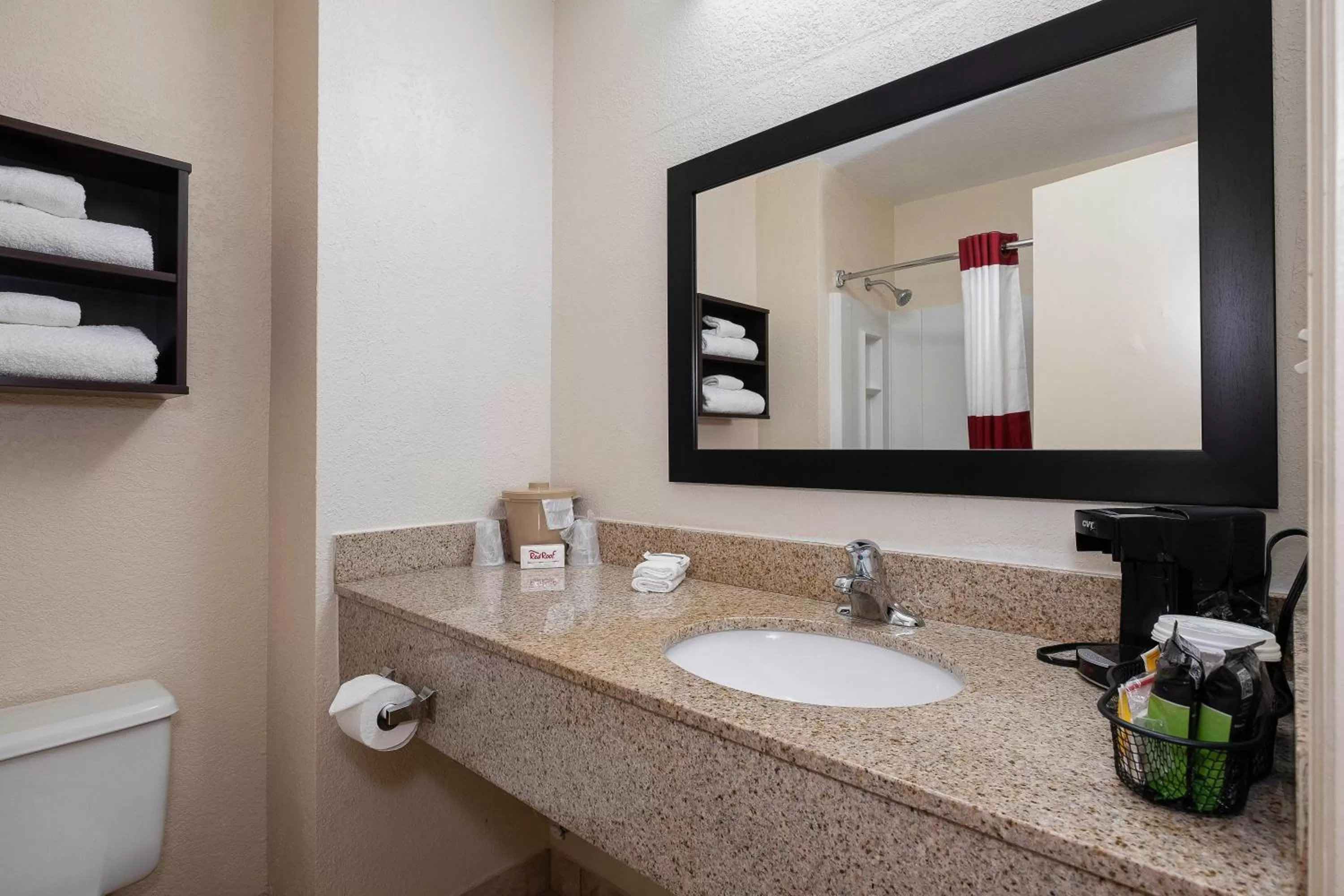 Bathroom in Red Roof Inn Roanoke Rapids