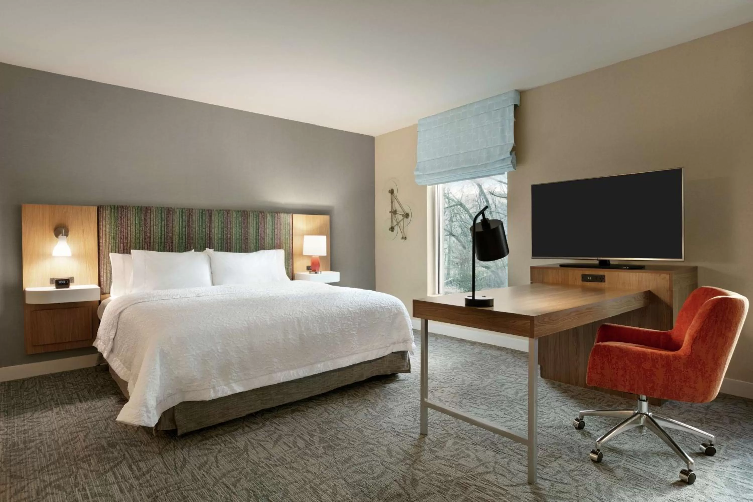 Bedroom, Bed in Hampton Inn And Suites By Hilton Johns Creek