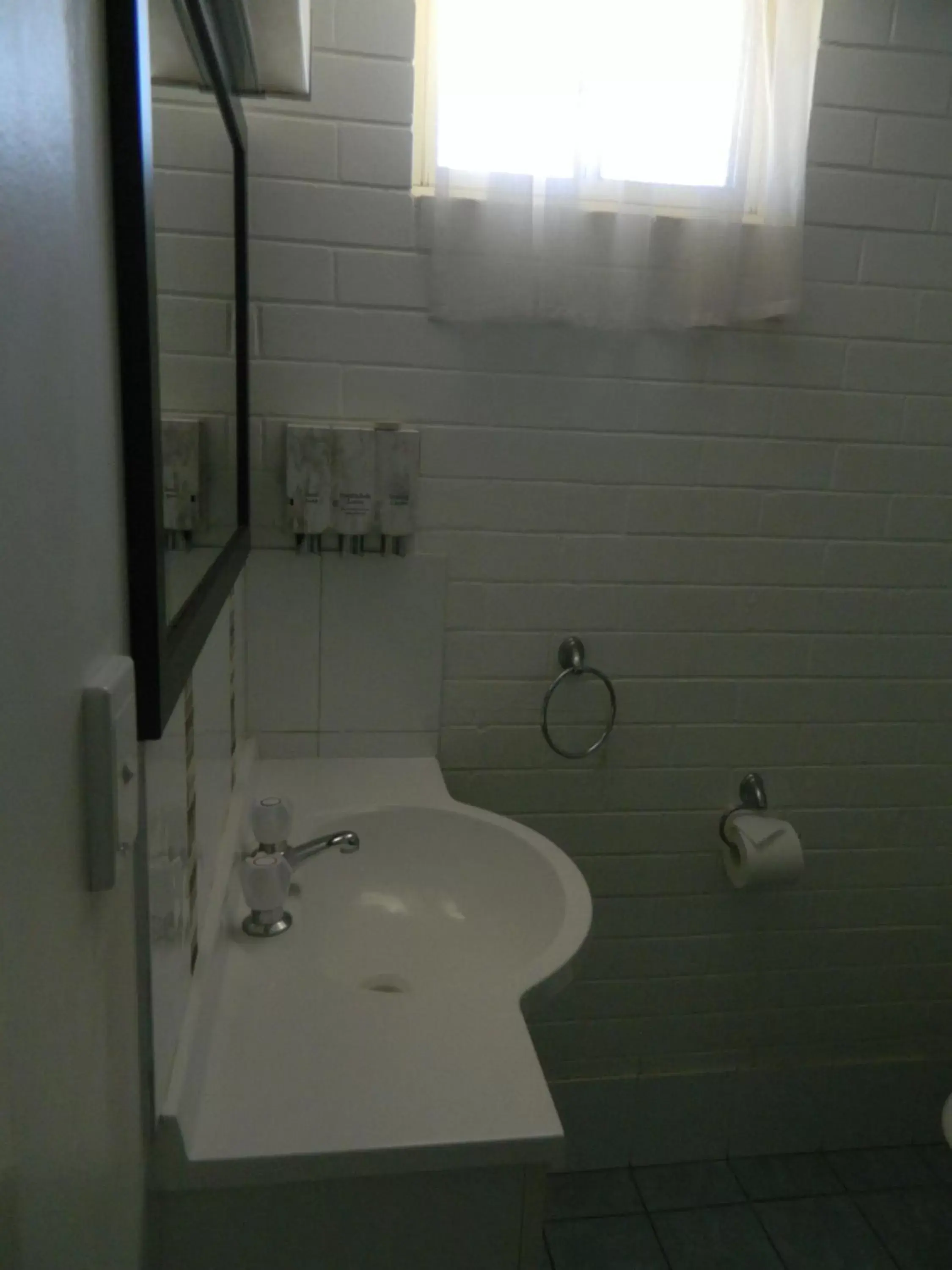 Bathroom in Coachman Motel