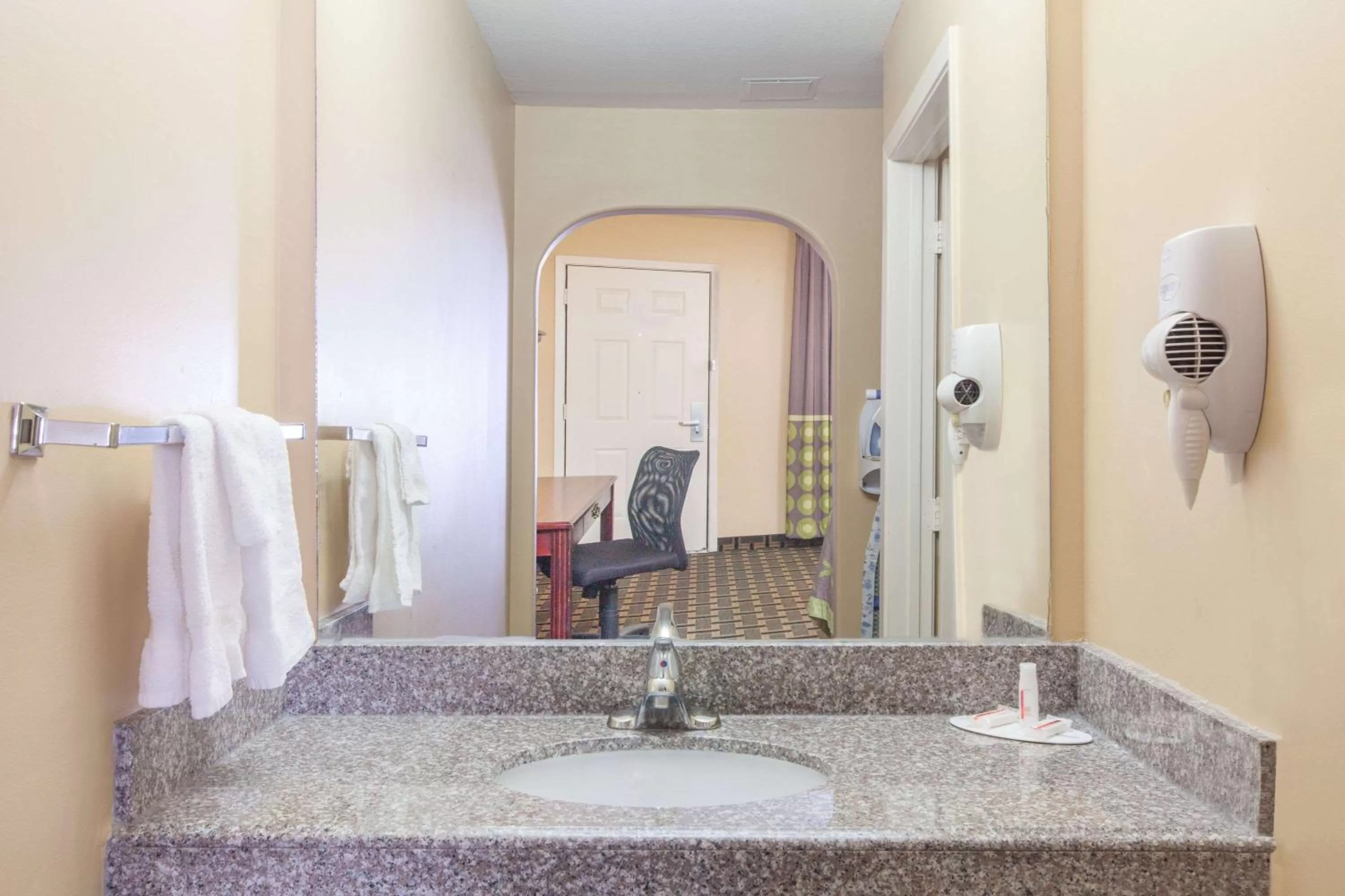 Bathroom in Super 8 by Wyndham Willowbrook Houston