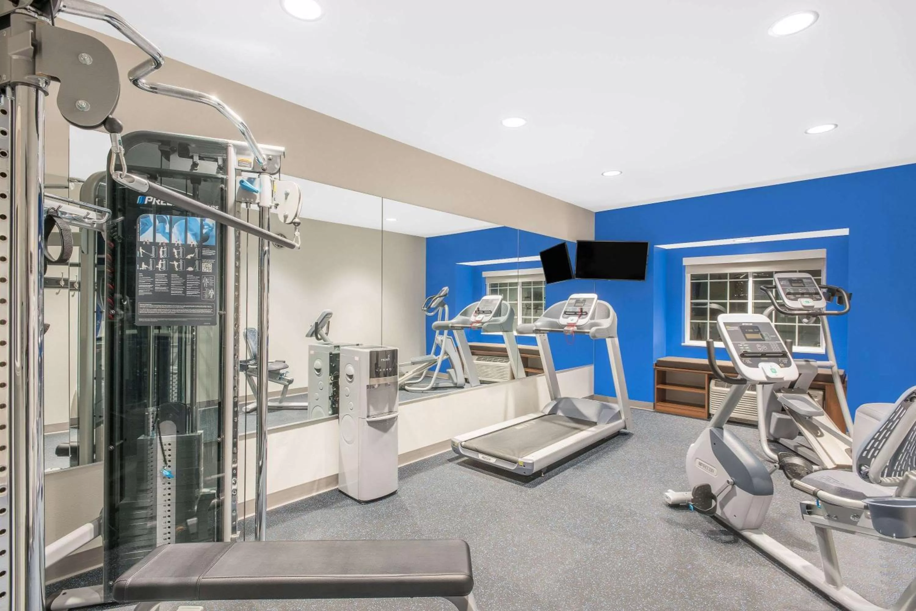 Fitness centre/facilities in Microtel Inn & Suites by Wyndham Binghamton