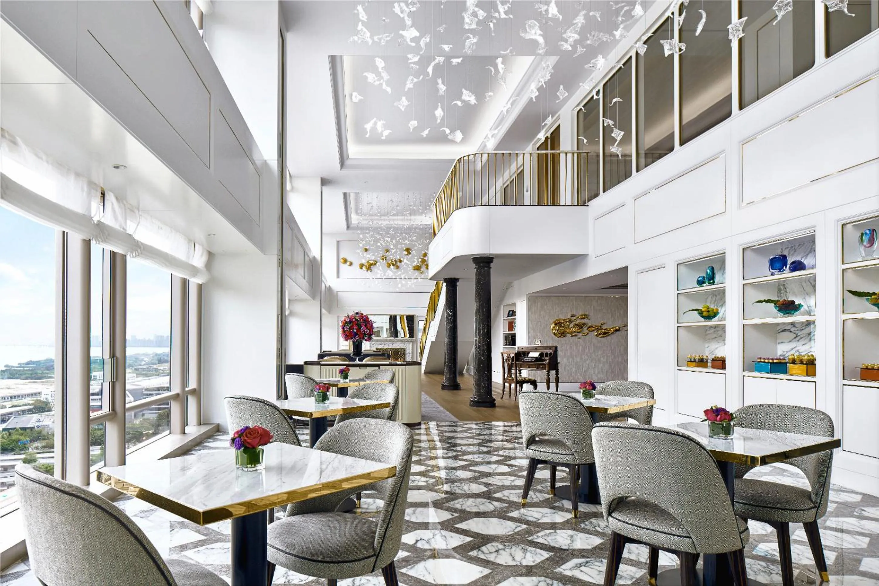 Lounge or bar in The Langham, Shenzhen