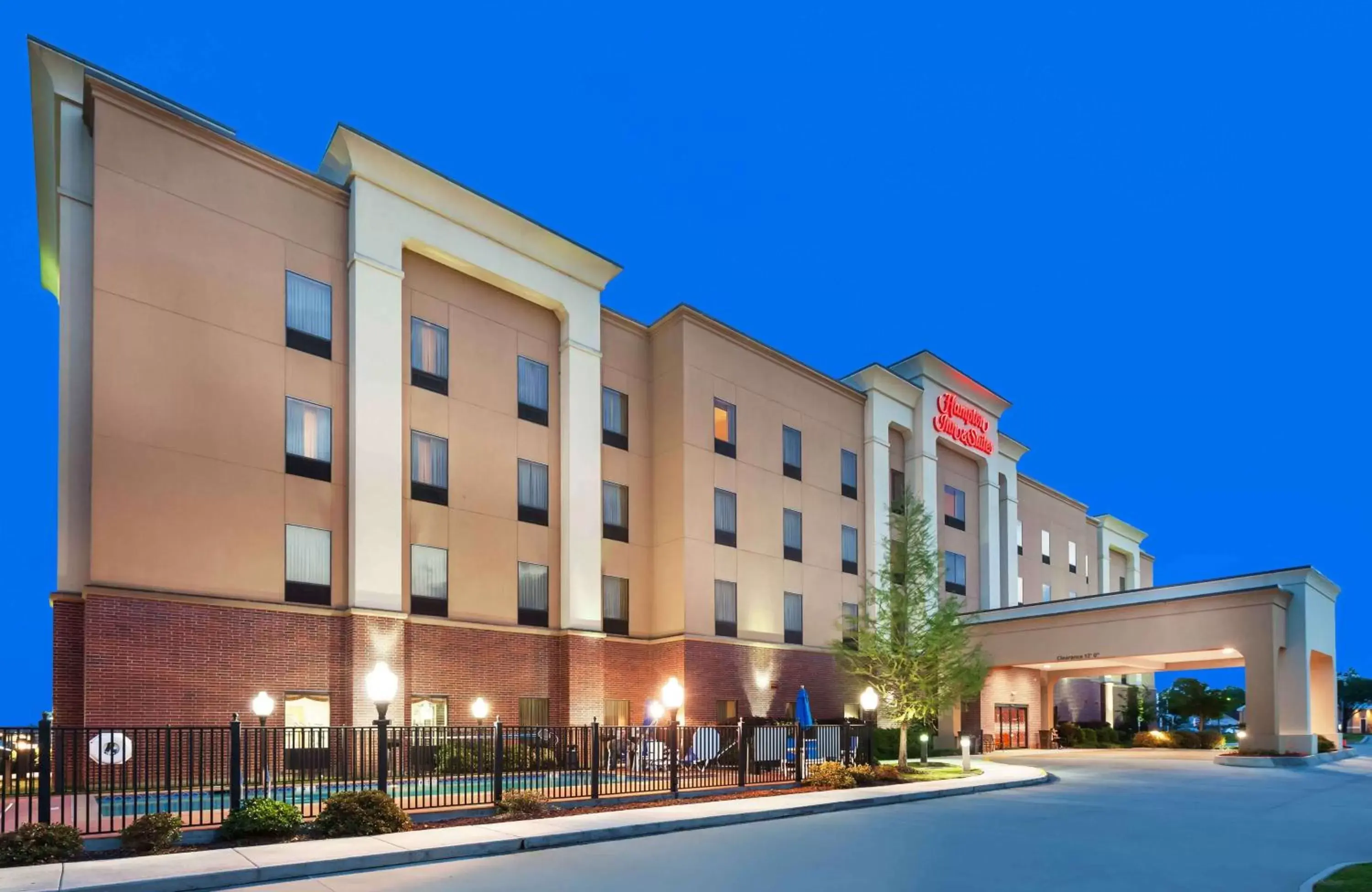 Property building in Hampton Inn & Suites Morgan City Property building in Hampton Inn & Suites Morgan City