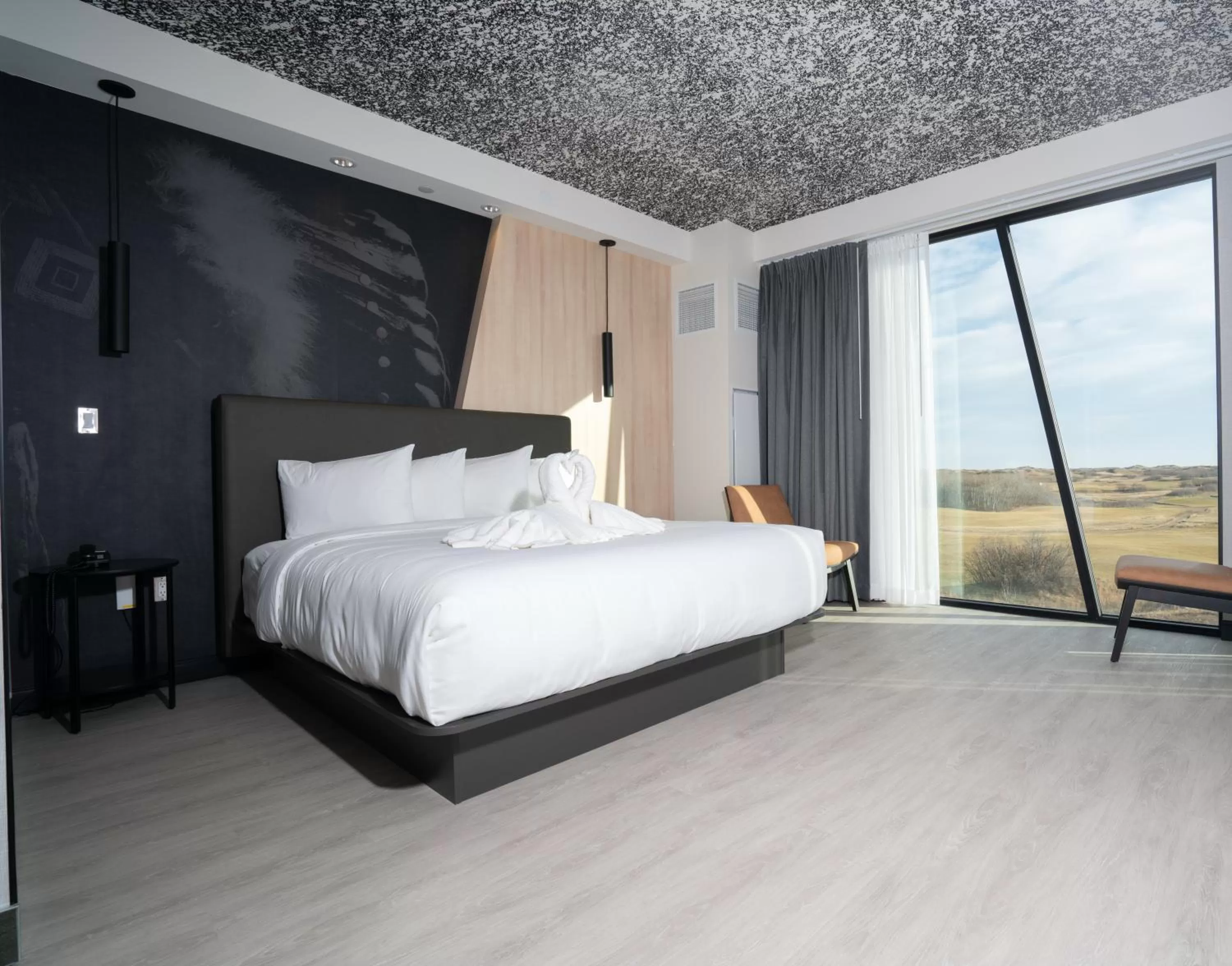 Bed in Dakota Dunes Resort