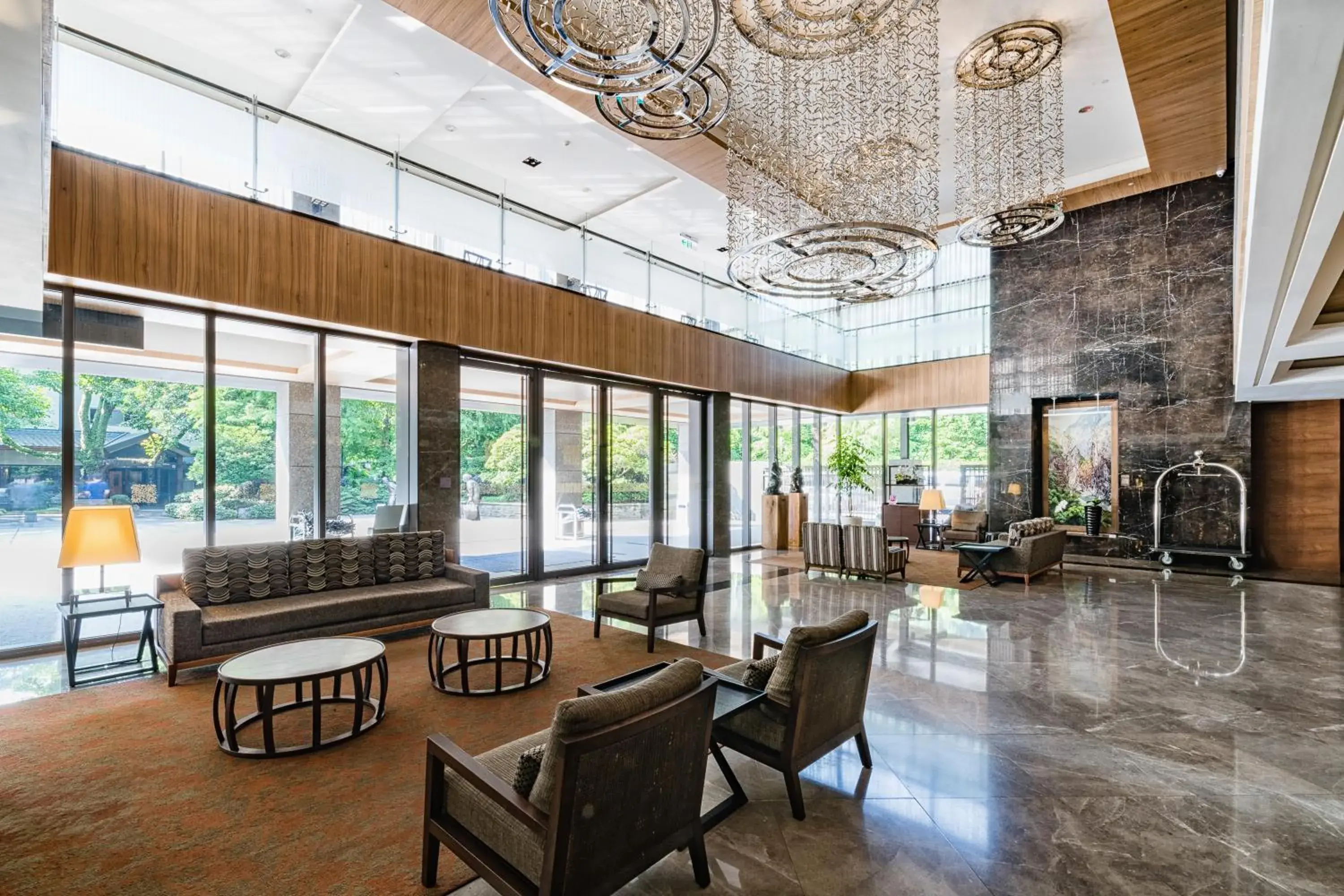 Lobby or reception, Lounge/Bar in Great Roots Forestry Spa Resort