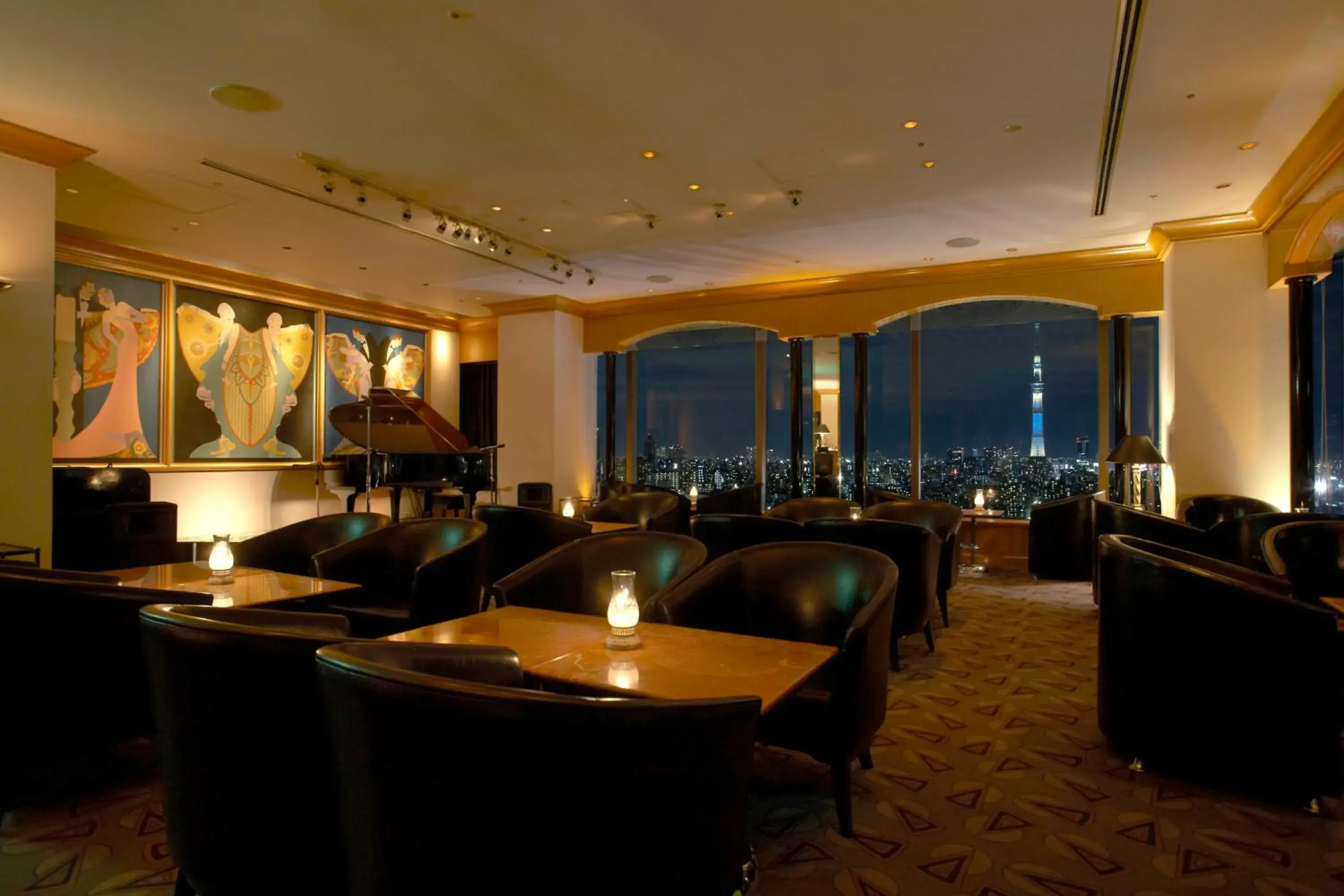 Lounge or bar in Hotel East 21 Tokyo