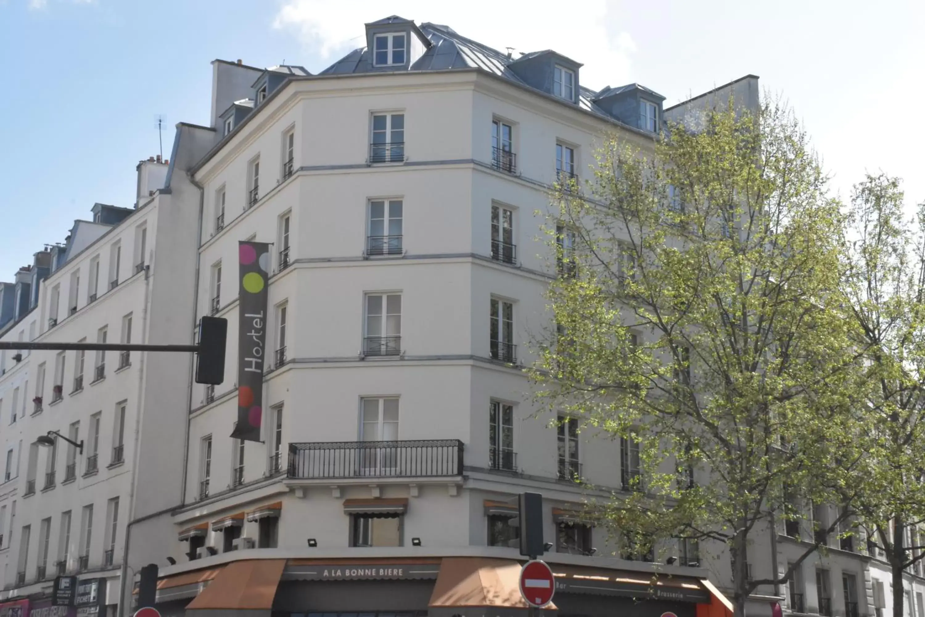 Day, Property Building in Absolute Hotel Paris République