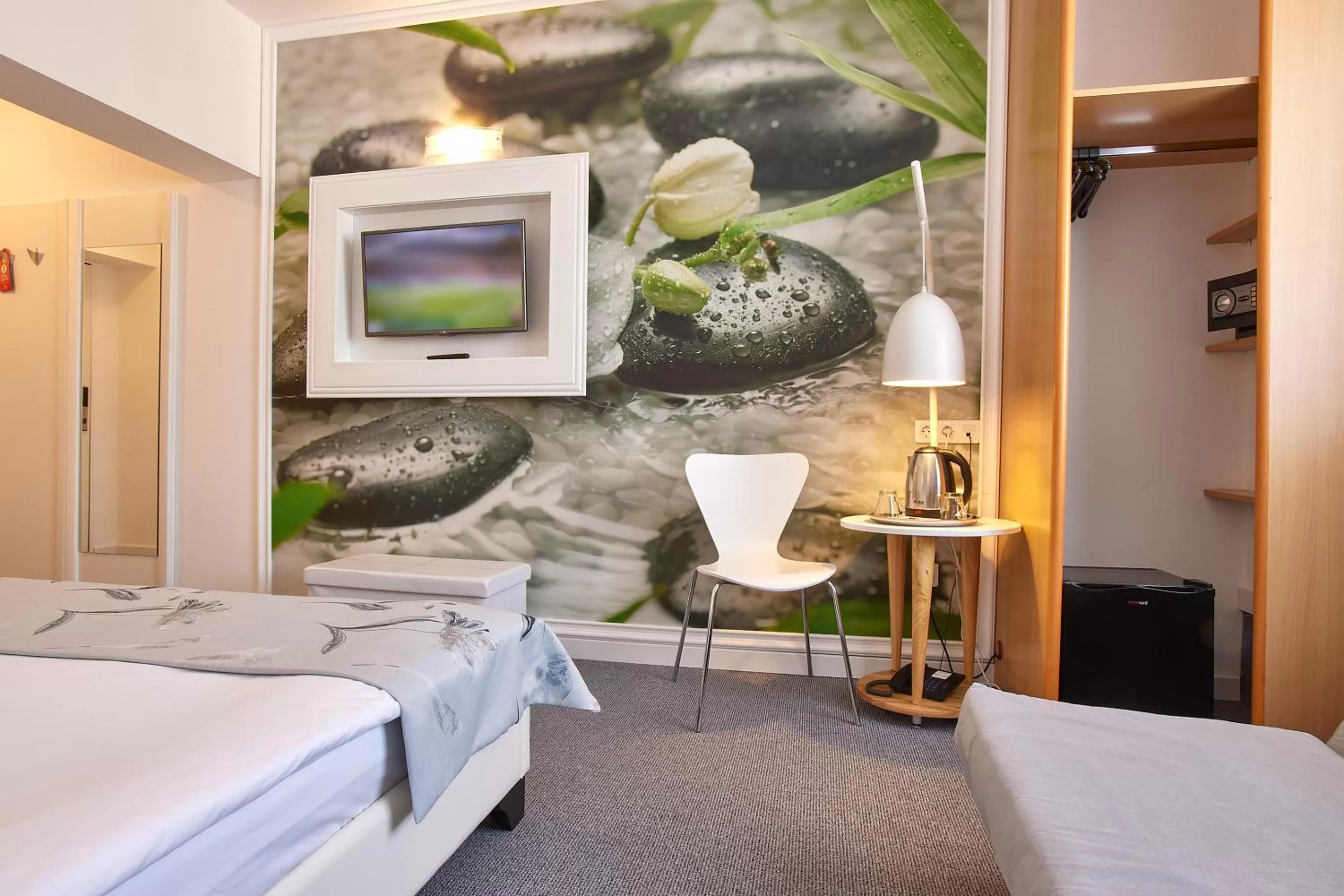 Bedroom, Bed in MyContinental Bucuresti Gara de Nord