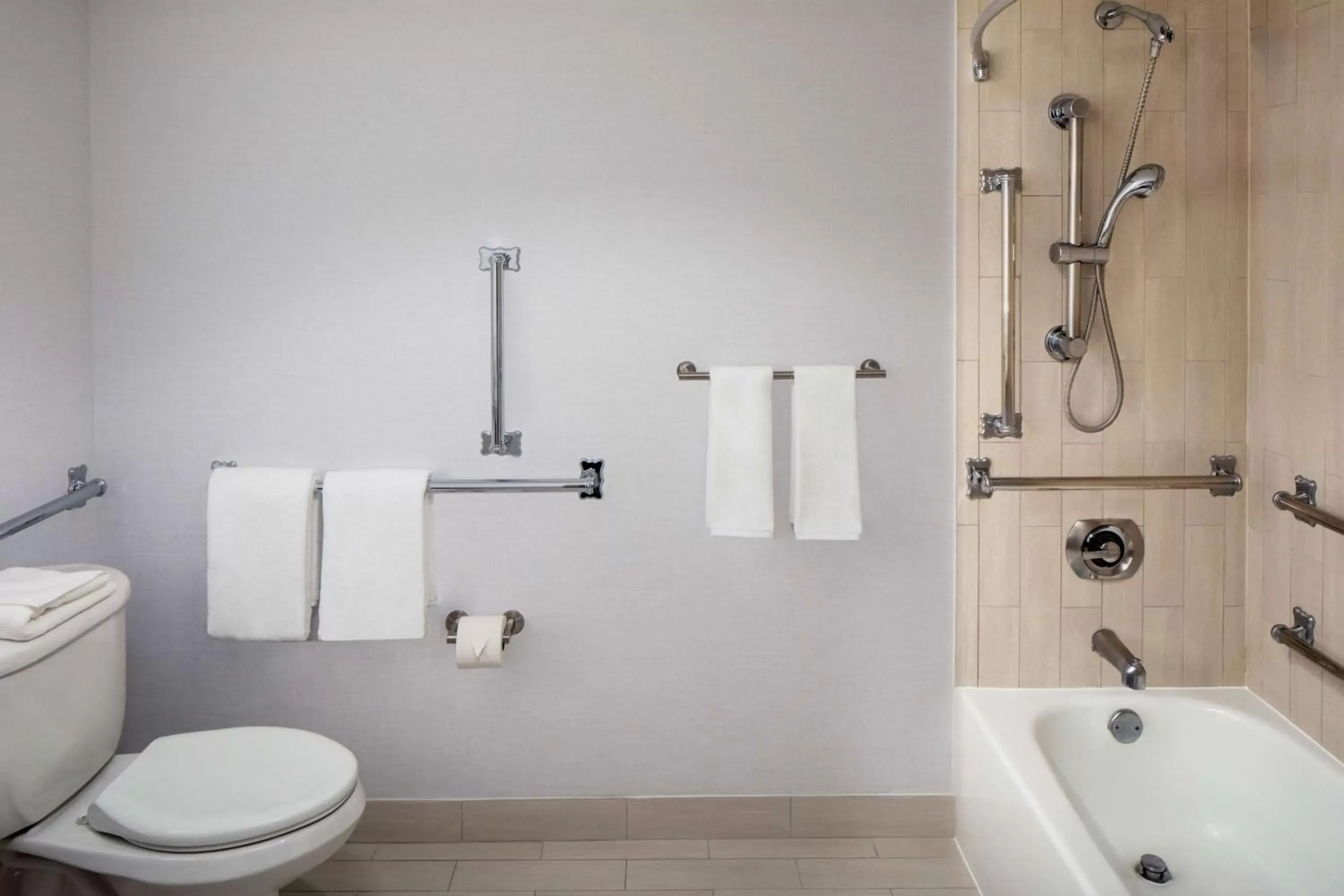 King Room with Accessible Tub - Disability Access in Hyatt Regency Morristown King Room with Accessible Tub - Disability Access in Hyatt Regency Morristown