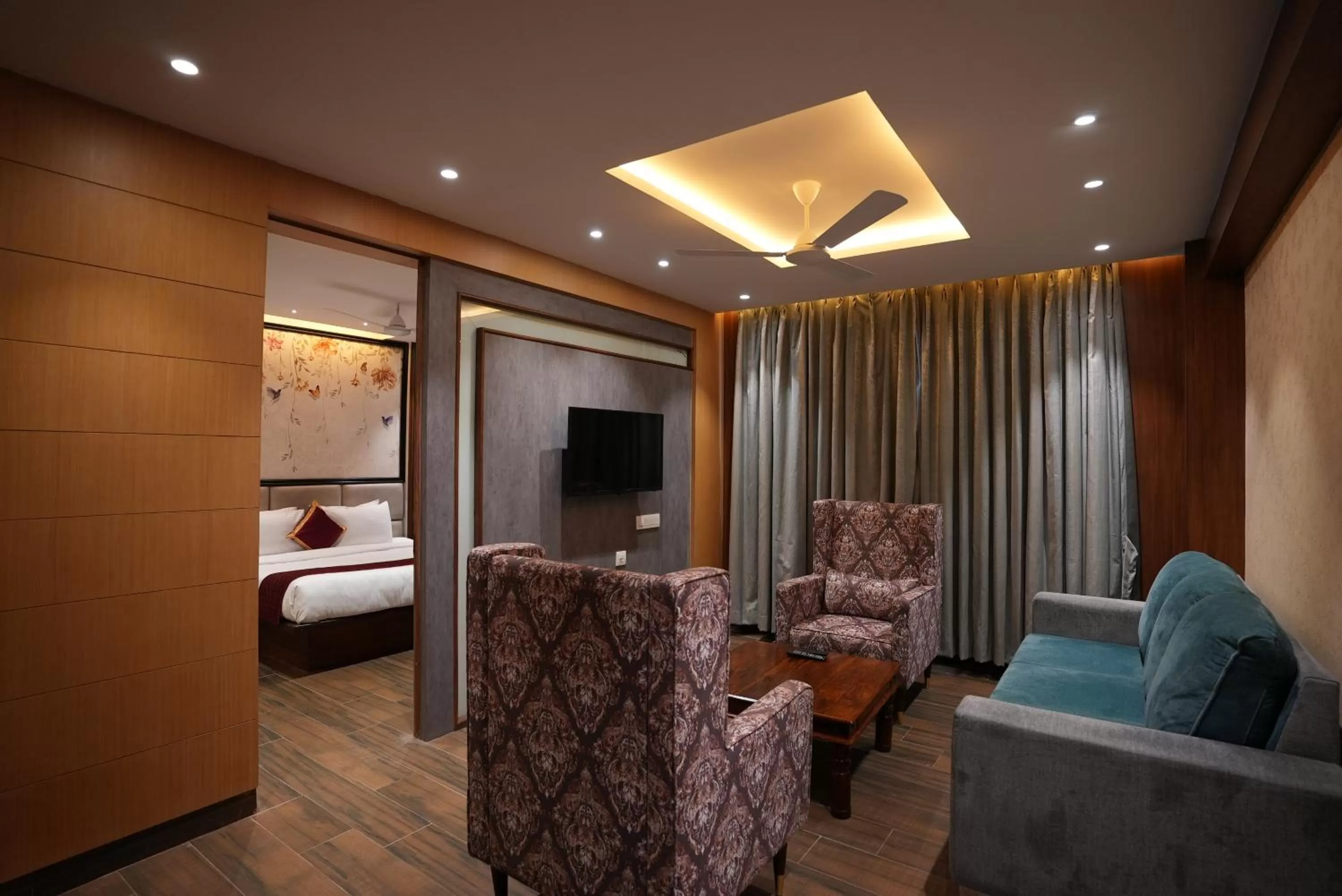 Bed in Eden Park Boutique Hotel