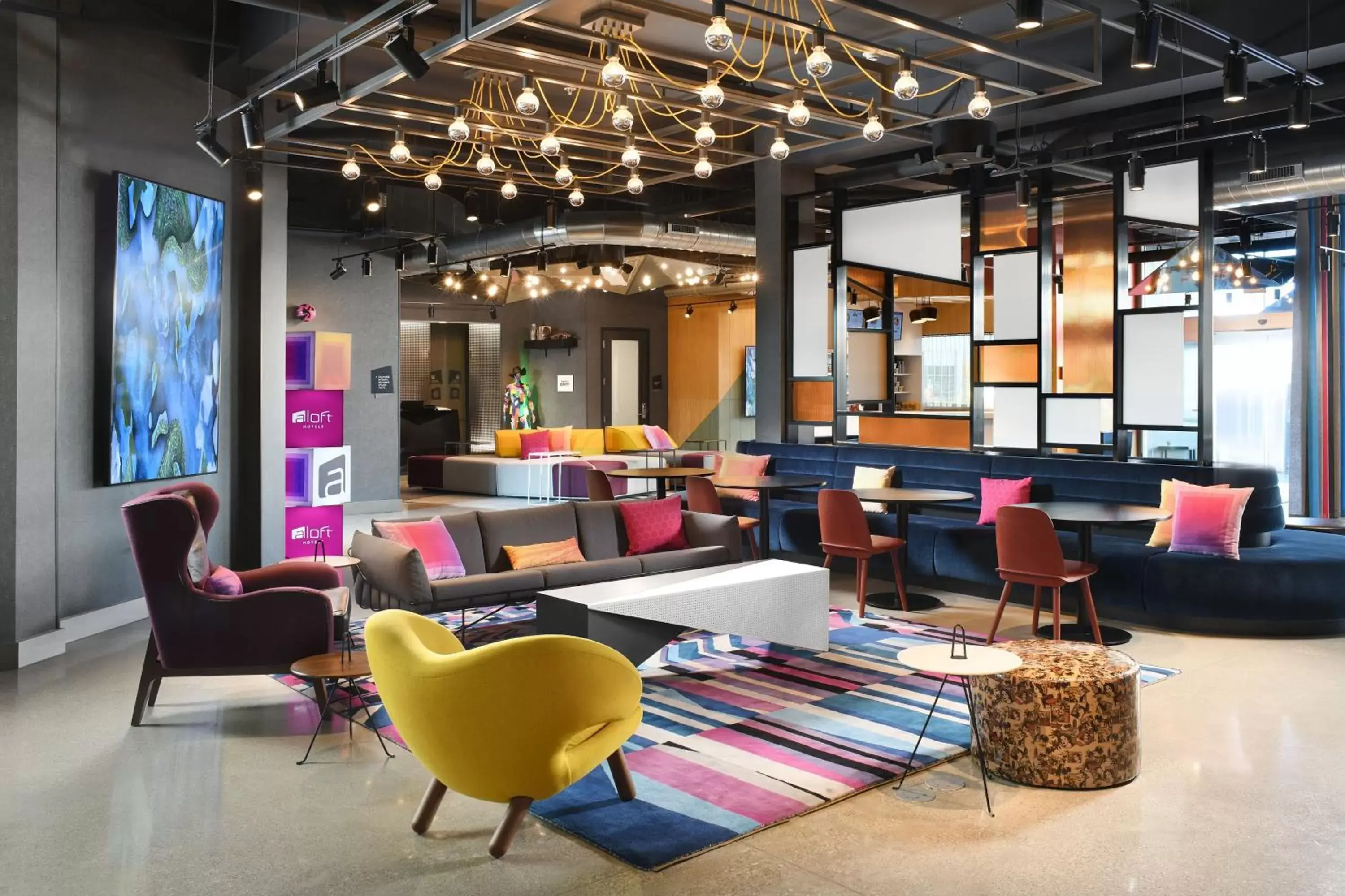 Lounge or bar, Restaurant/Places to Eat in Aloft Dallas Euless