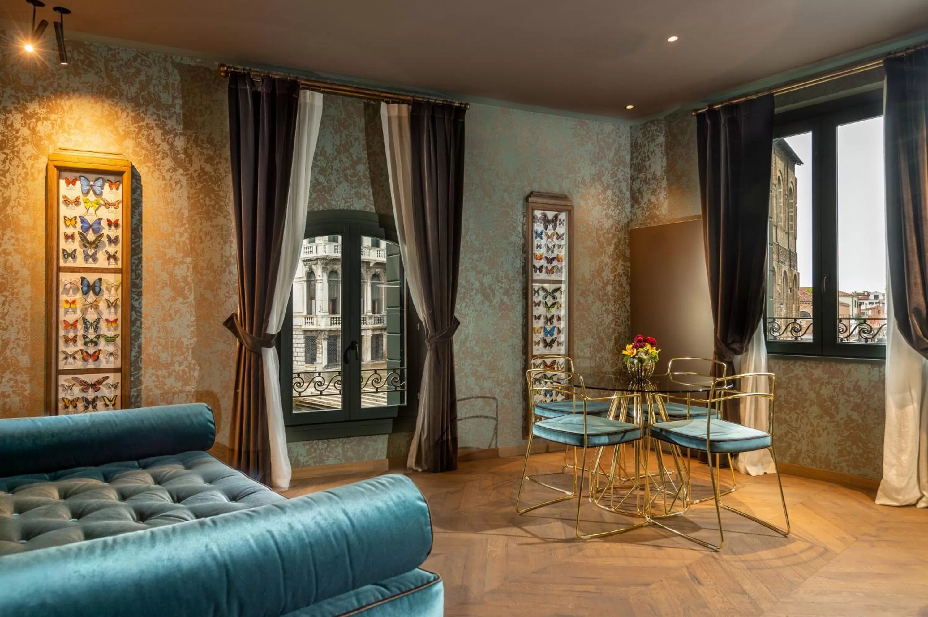 Living room in Madama Garden Retreat