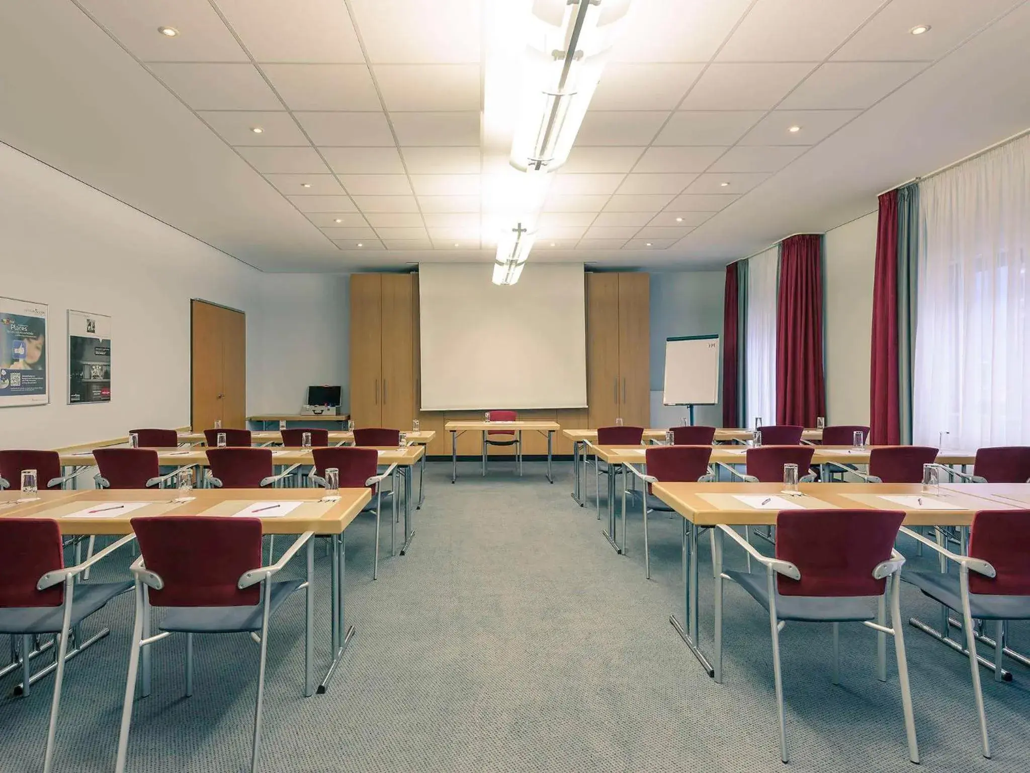 Meeting/conference room in Mercure Hotel Frankfurt Eschborn Süd