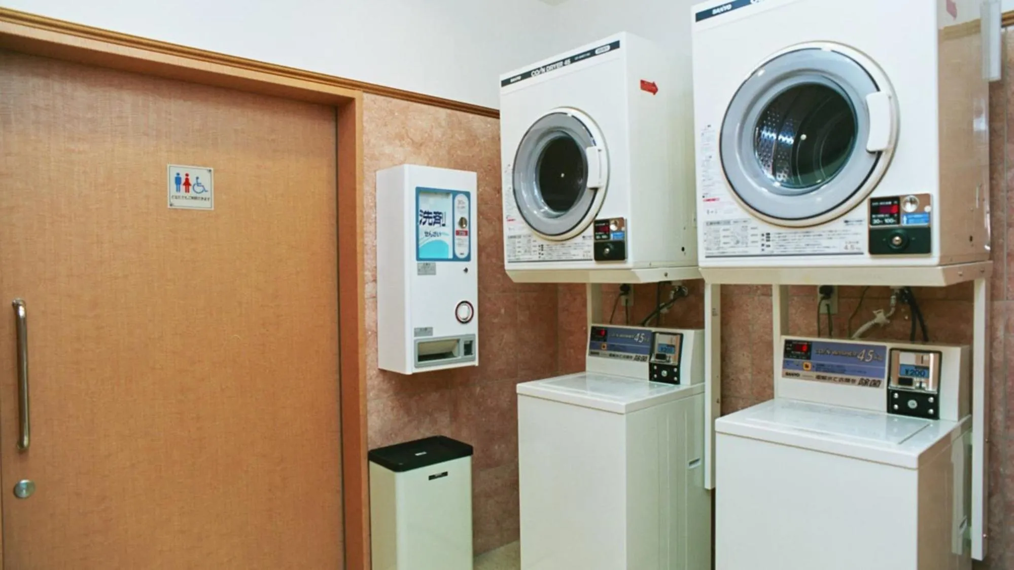 Area and facilities in Toyoko Inn Yokohama Kannai