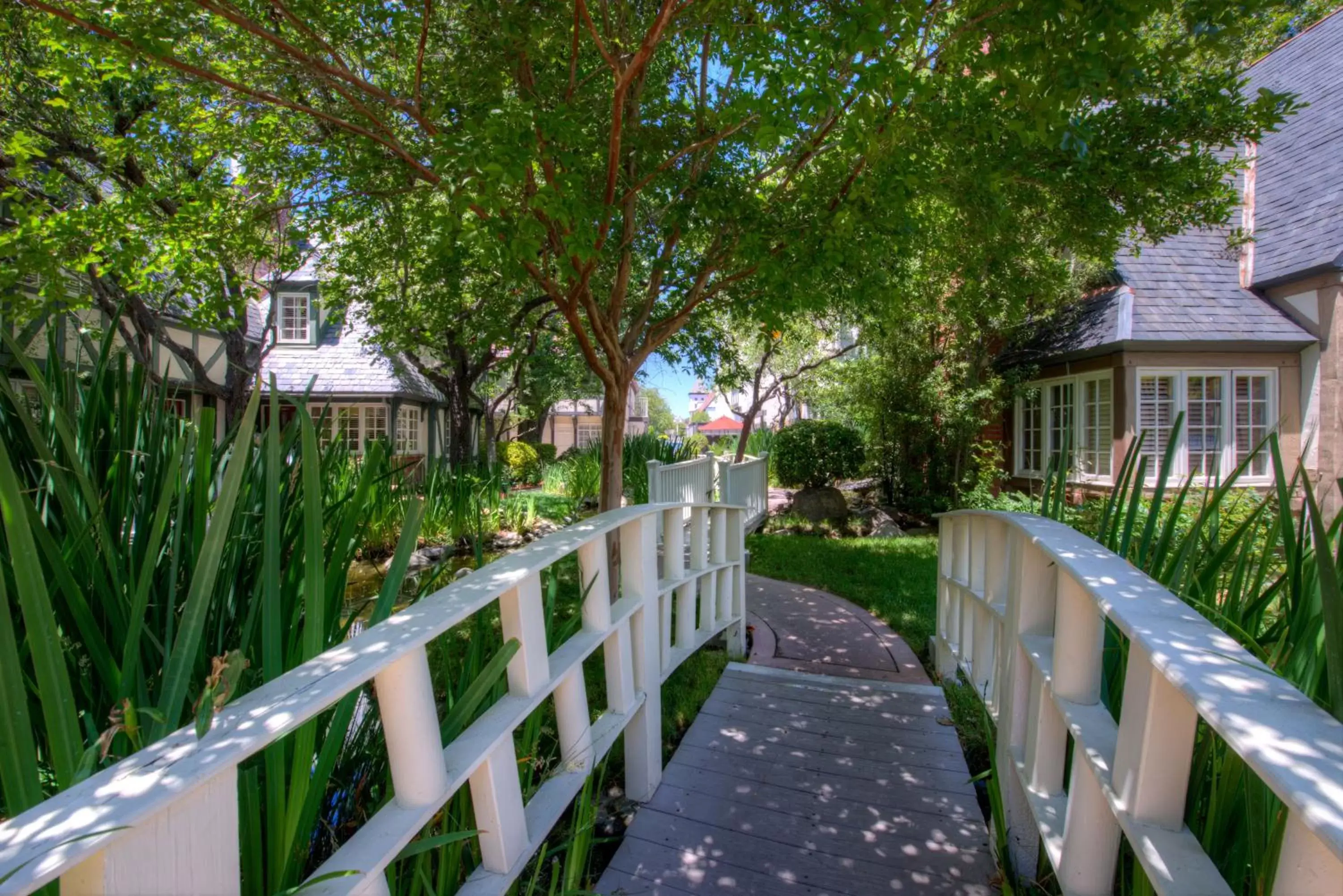 Garden in Wine Valley Inn