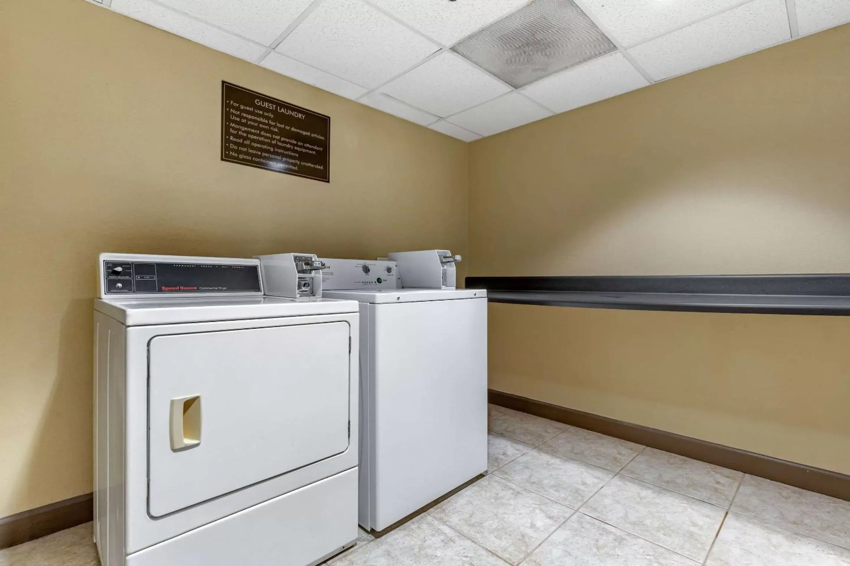 On site, Kitchen/Kitchenette in Comfort Inn Blythewood - North Columbia